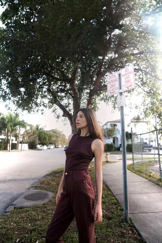 SLEEVELESS RIBBED T-SHIRT | Zara US