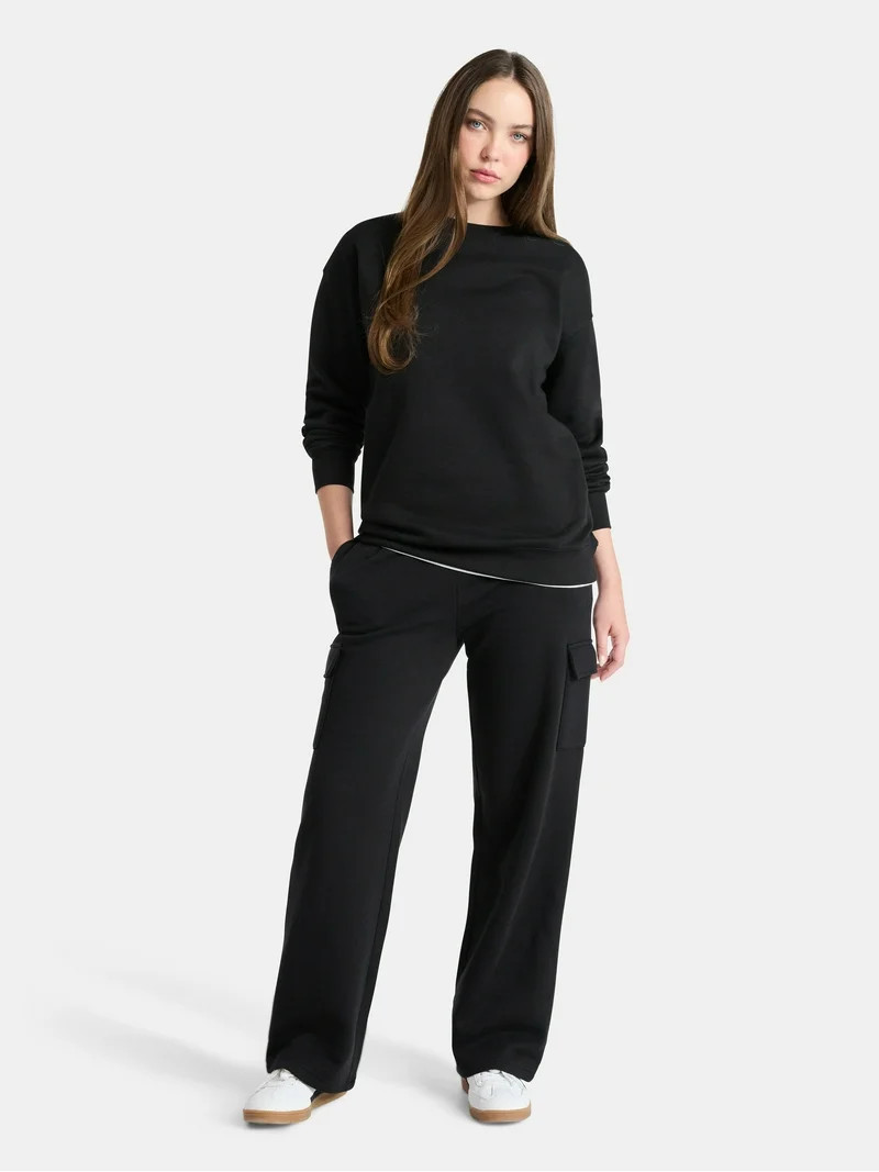 No Boundaries Fleece Cargo Wide-Leg Pants, 30'' Inseam, Women's XXS-XXL | Walmart (US)