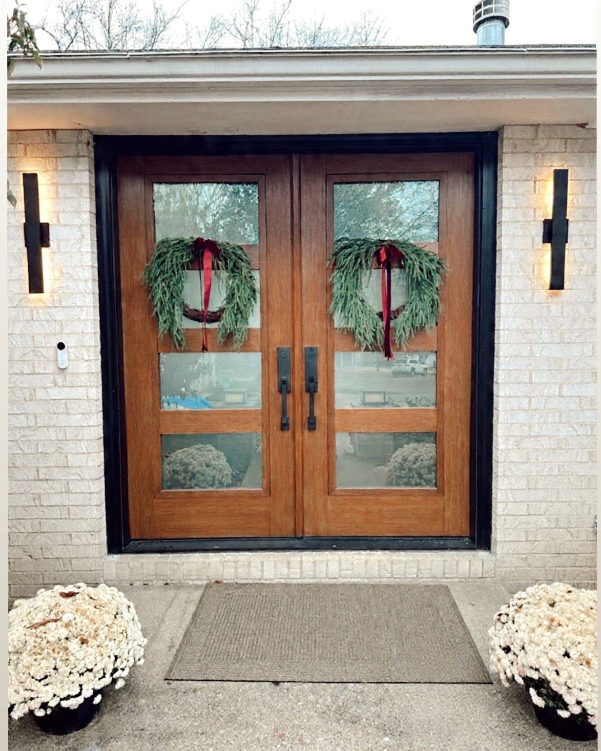 Walmart find: the prettiest budget friendly wreaths for Christmas. Under $35!

#LTKHome #LTKFindsUnder50 #LTKHoliday