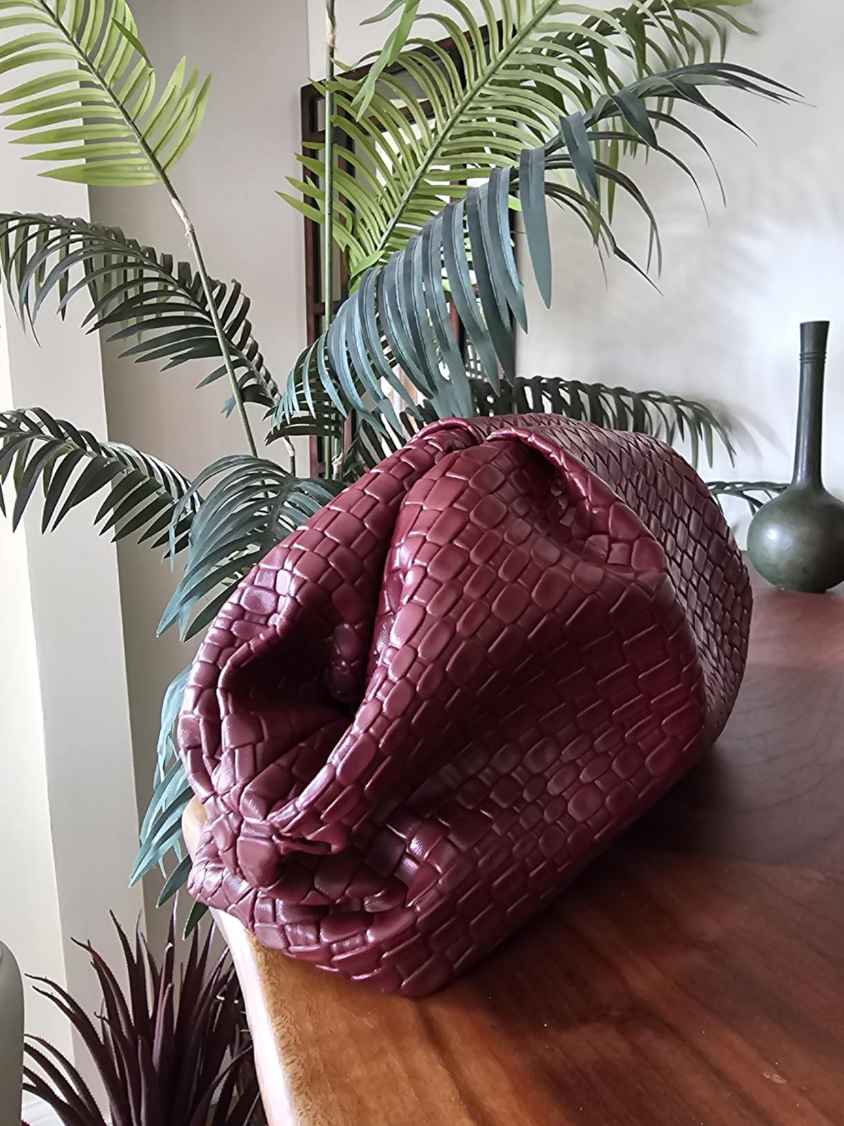 QWINEE Women's Woven Evening Bag Dumpling Clutch Purse No Strap Handbags Elegant Faux PU Leather ... | Amazon (US)