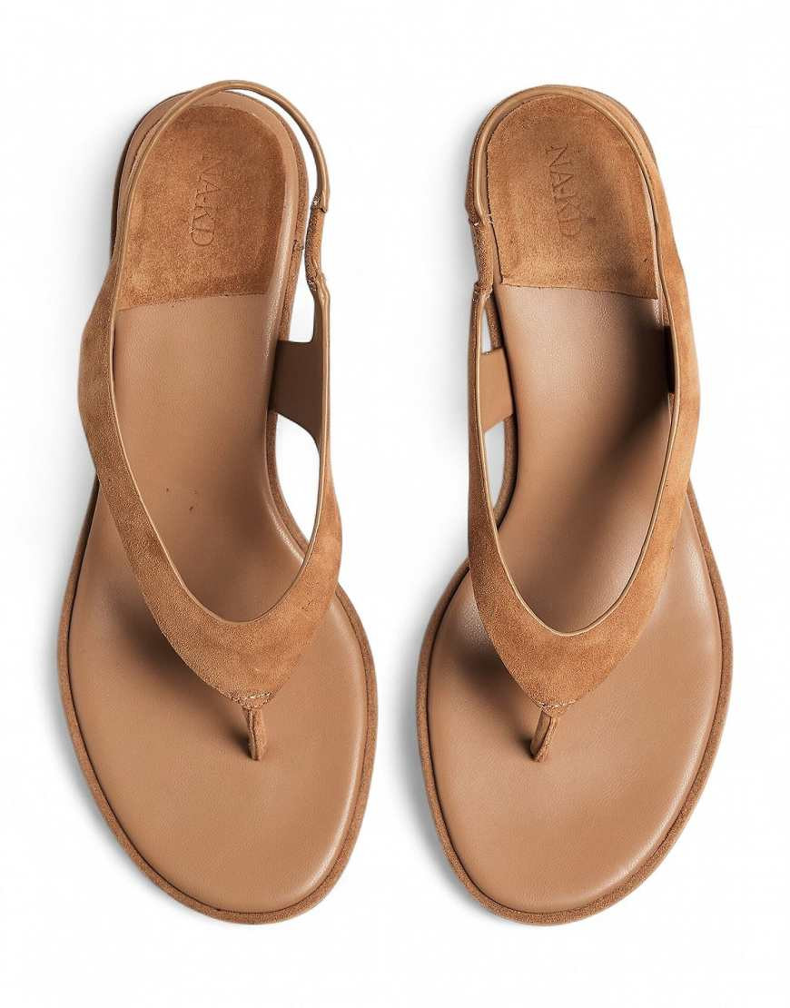 NA-KD – Wildleder-Absatzschuhe in Hellbraun mit Fersenriemen | ASOS (Global)