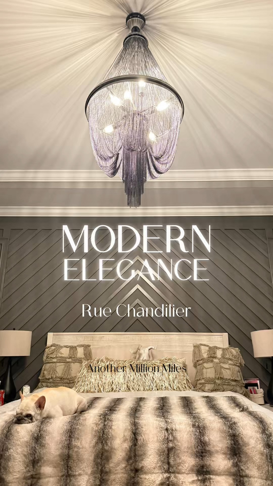 Love this chandelier 

 #LTKU #LTKHome