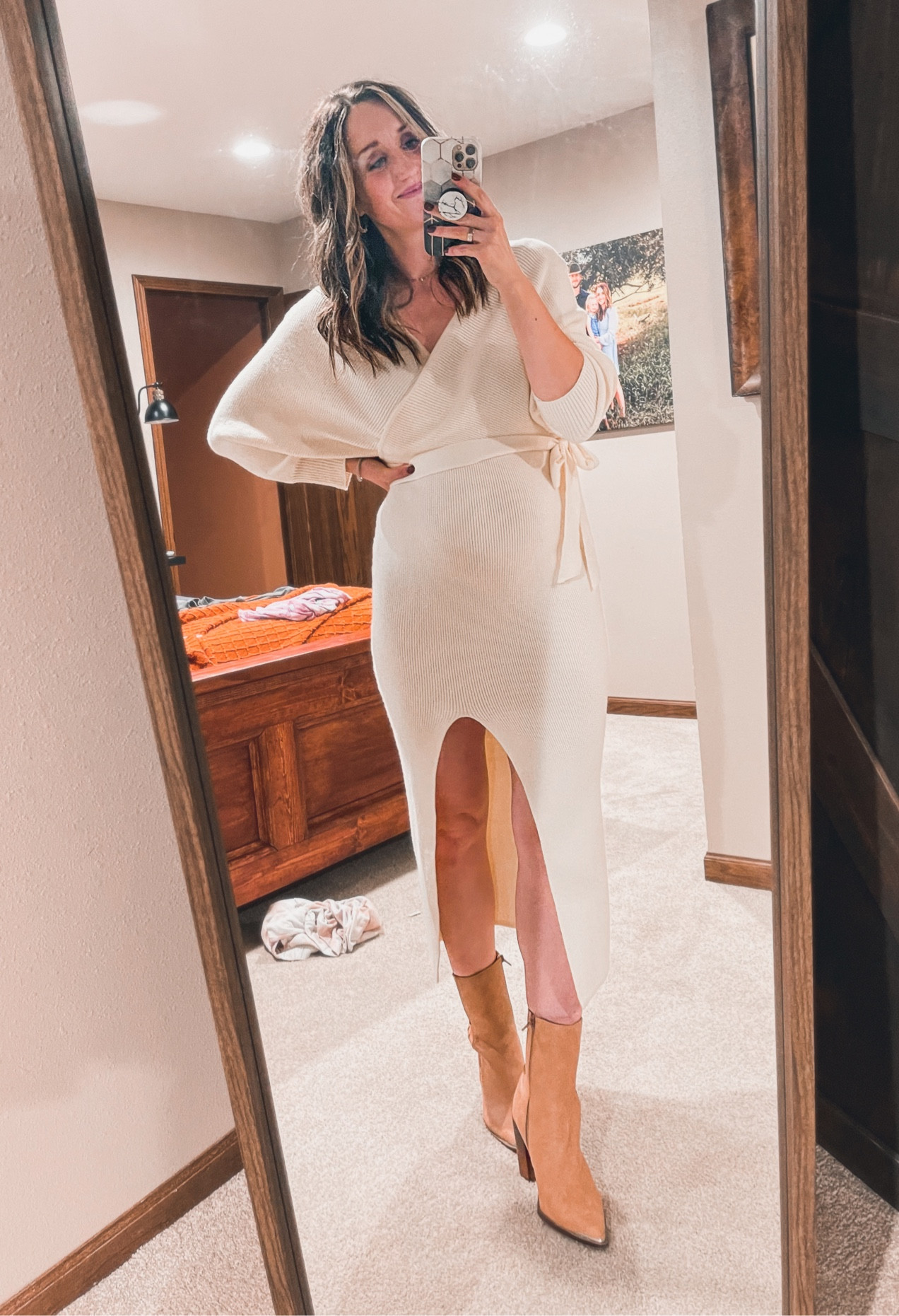 Feeling sassy in this fall/winter sweater dress. Snagged it in a small, my true size, and fits great with the bump.

#LTKSeasonal #LTKHoliday #LTKbump