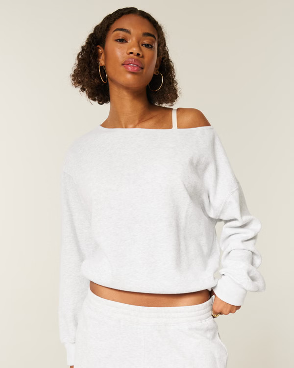 Oversized Off-the-Shoulder Sweatshirt | Hollister (US)