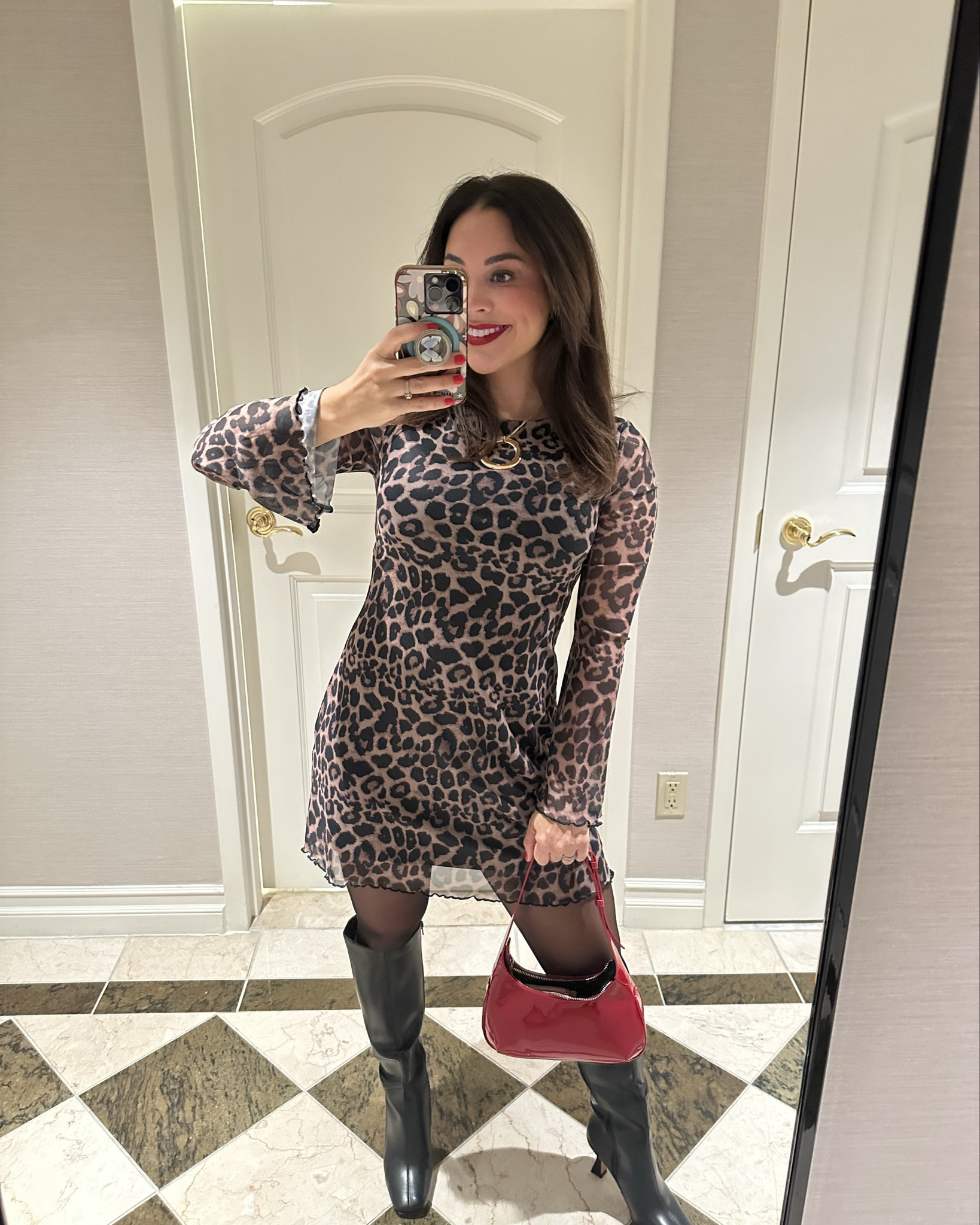 Perfect outfit for a night out during the winter. Wasn’t cold or too hot! 

#LTKSeasonal #LTKHoliday #LTKTravel