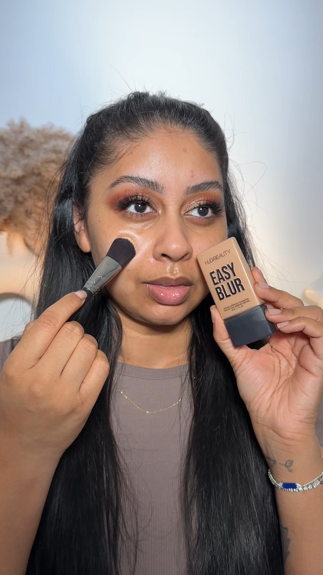 FULL BASE HUDA BEAUTY 

#LTKbeauty