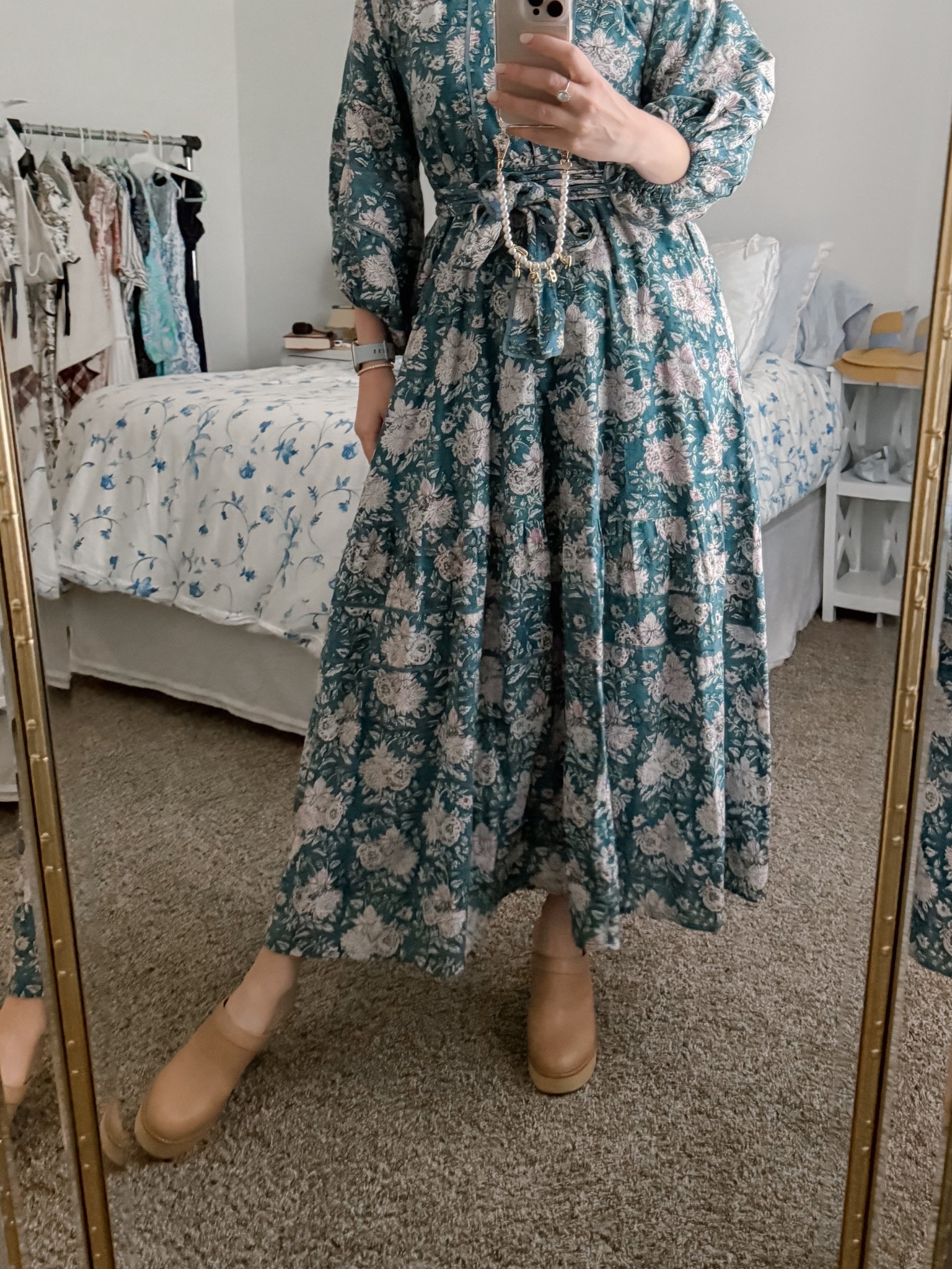 loves a clog shoe

#LTKootd #LTKHoliday #LTKGiftGuide