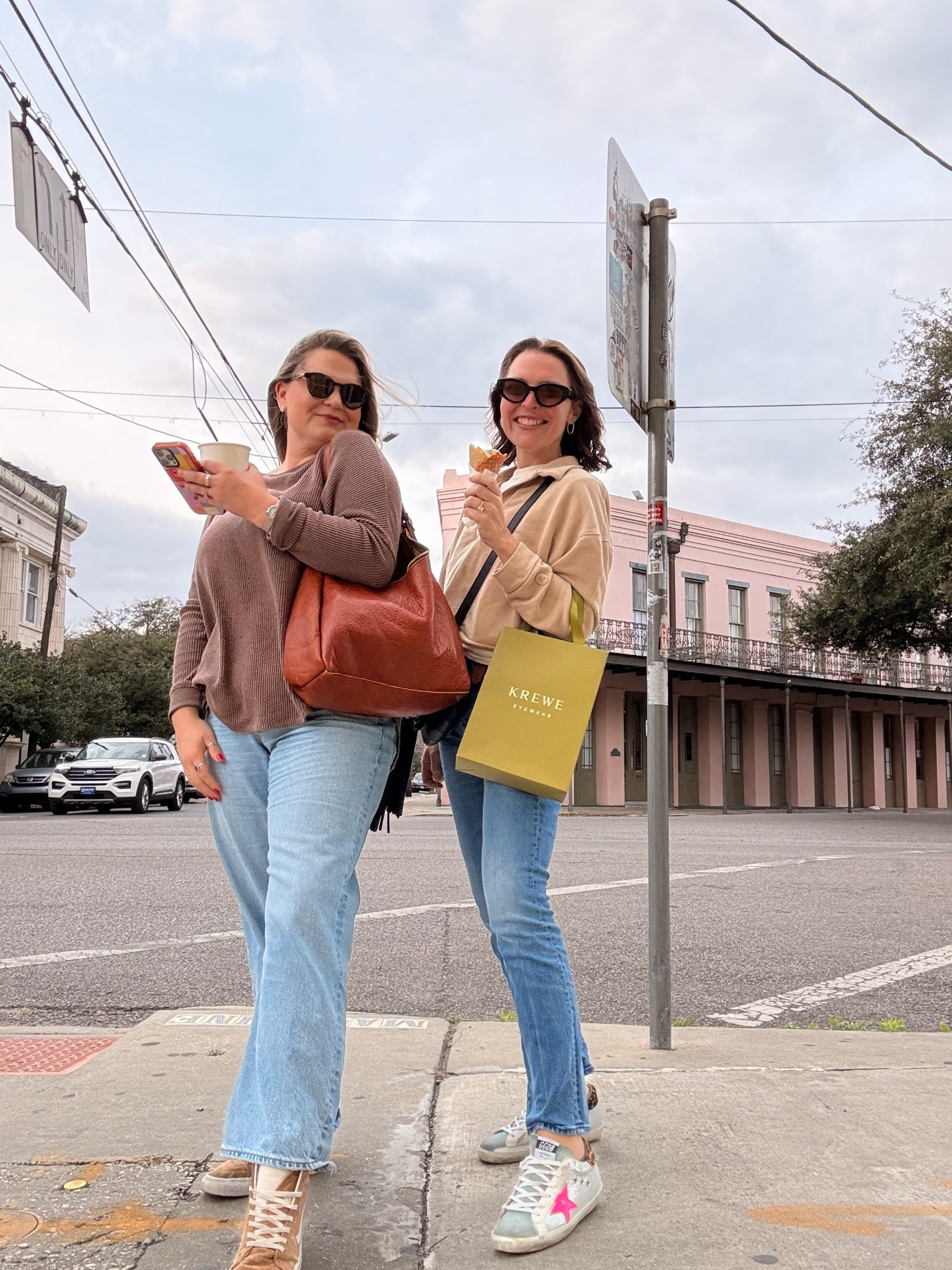 Finding gems on Magazine with my favorite 💛

#LTKmomlife #LTKTravel #LTKootd