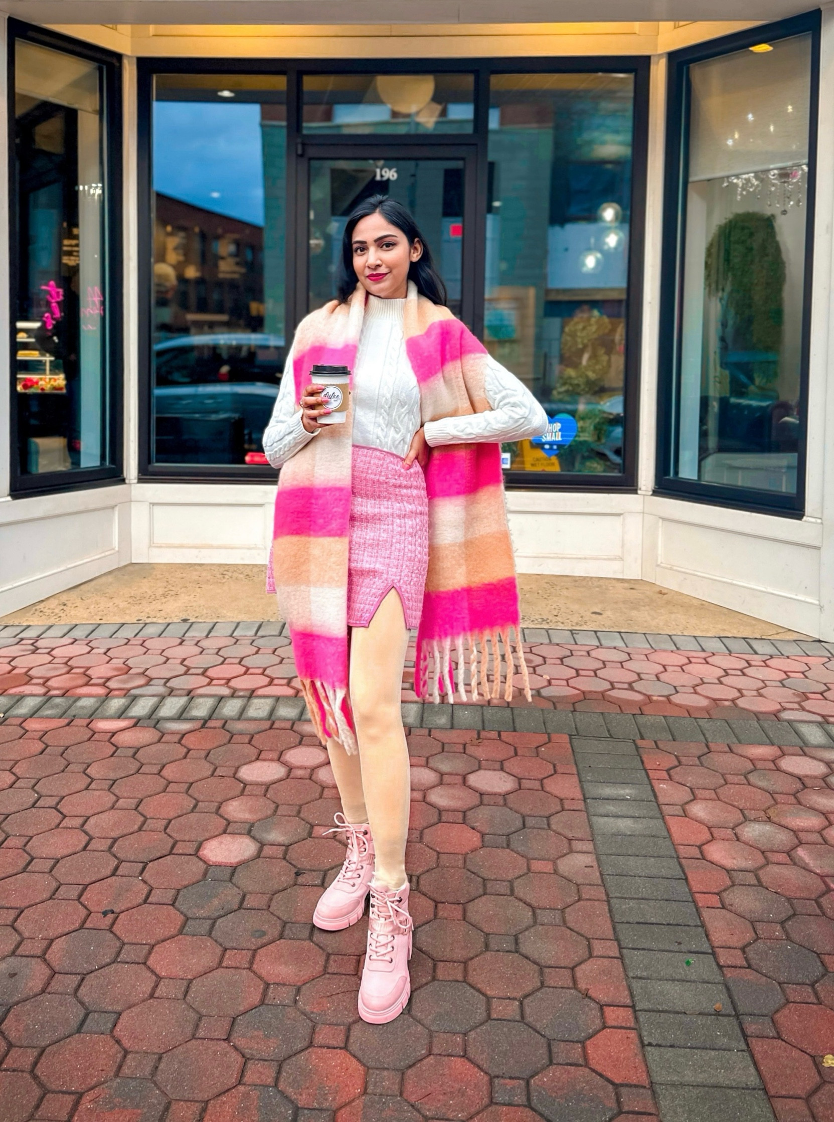 Outfit that gives you Barbie vibes💝😍

Winter outfit, winter collection, winter ootd, outfit inspo, outfit inspiration 

#LTKstyletip #LTKSeasonal #LTKtravel