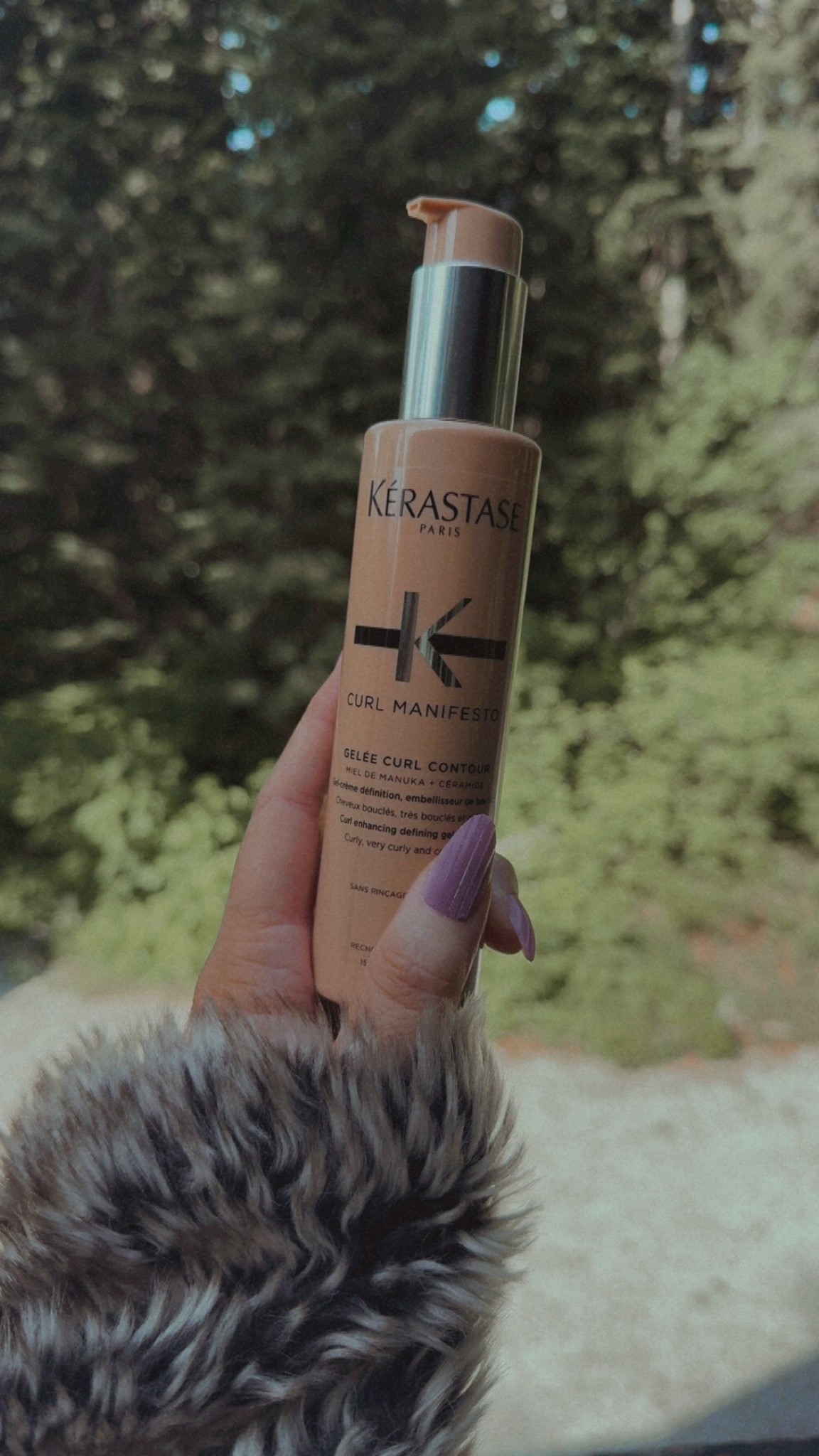 Curl definition but make it soft ✨ The Kérastase Curl Manifesto Gelée Curl Contour is my go to for shaping and defining curls without that stiff or crunchy feel 🌿 It gives hold while still keeping everything touchable, bouncy, and frizz controlled. I love layering it with a cream or using it solo on wash days for more defined curl days ✨ curl gel ✨ | kerastase curl manifesto | curl defining gel | frizz control curls | soft hold gel | defined curl routine | wavy curl enhancer | natural curl definition | anti frizz styling gel | bounce and shape curls | flexible hold curls | curl contour gel | curly hair styling product | lightweight curl gel | hydrated curl look | smooth curl finish | curl definition without crunch | wash day curls | curly hair routine essential | salon curl styling product

#LTKmorningroutine #LTKselfcare #LTKBeauty
