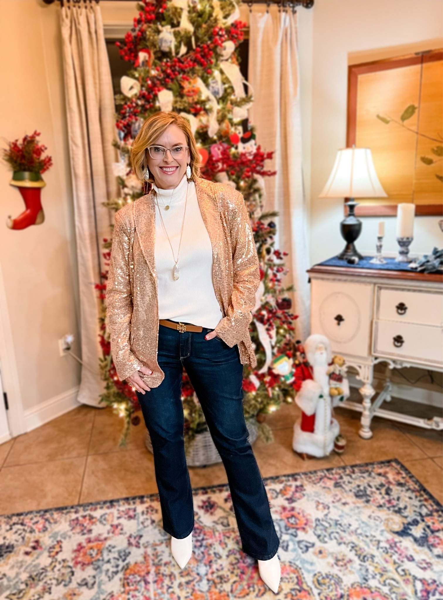 Holiday date night outfit  

#LTKHoliday #LTKSeasonal #LTKcurves