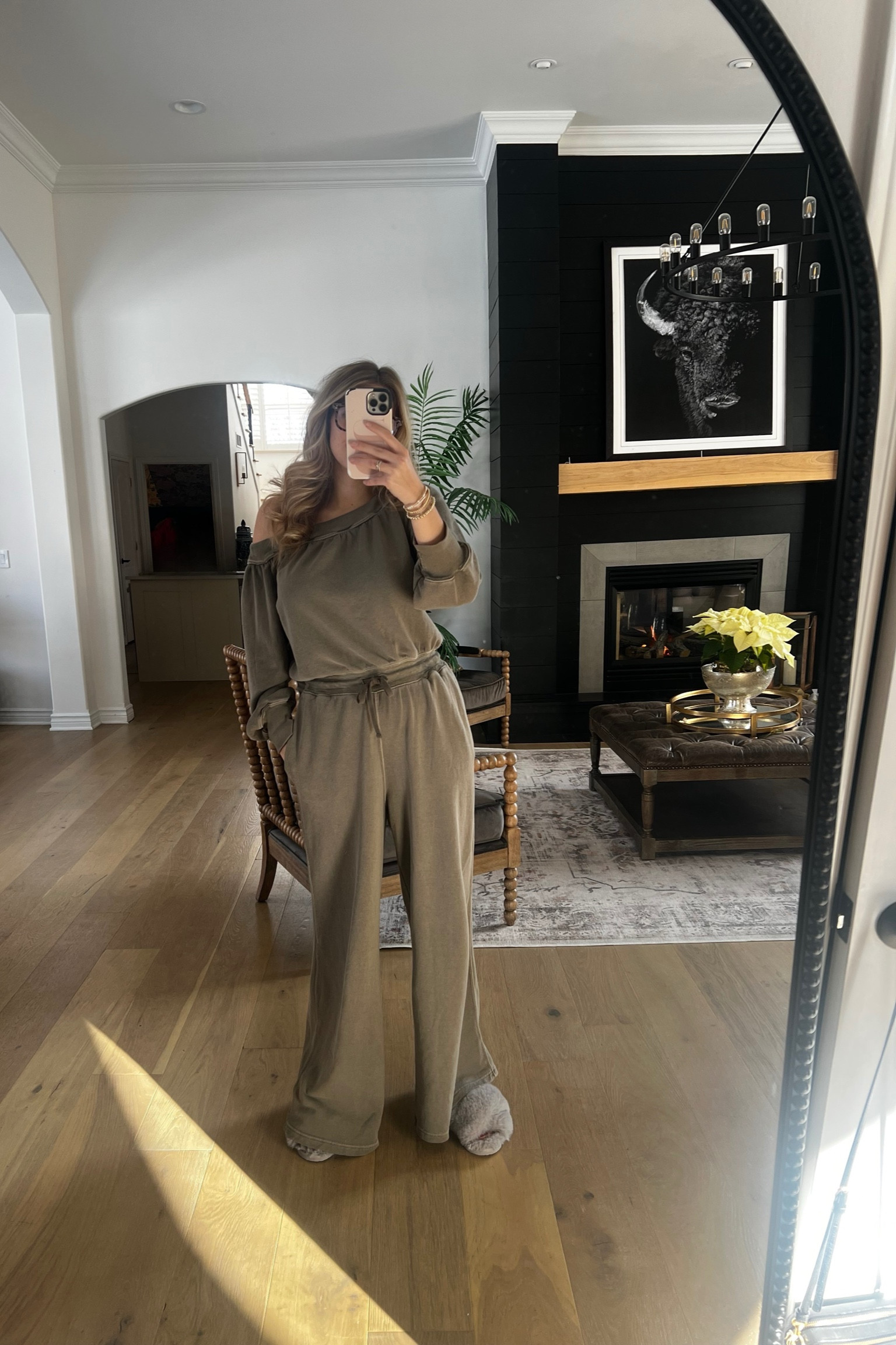 My fav wfh fit! So comfy and easy to throw on!  🤓

#LTKFindsUnder100 #LTKWorkwear #LTKSeasonal
