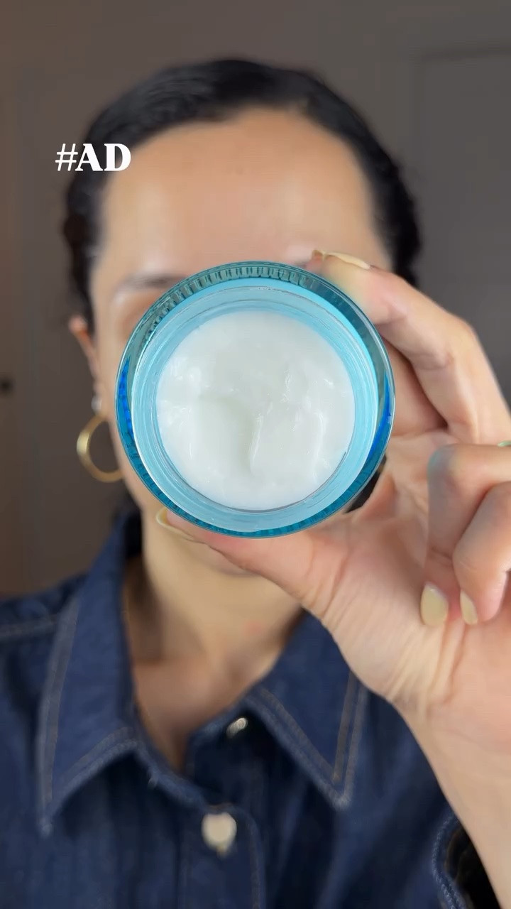 #AD My skin needed a hydration upgrade 💧 The Neutrogena Hydro Boost Water Cream Plus twin pack on Costco.com understood the assignment ✨ Lightweight, hydrating, and perfect for keeping my skin feeling fresh. Shop now only at Costco.com.

@neutrogena @costco 

#extraneutrogenahydration #costcofinds #ad
