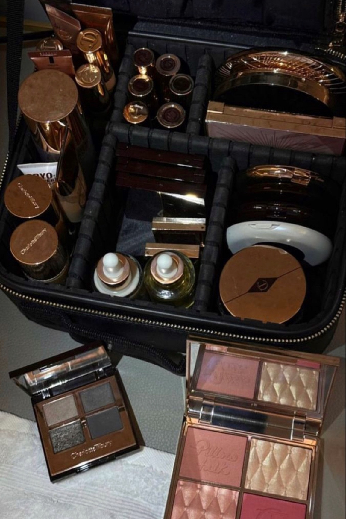 Light Up Mirror Makeup Bag/Organizer I cannot live without ✨

#LTKunder50 #LTKFind #LTKsalealert