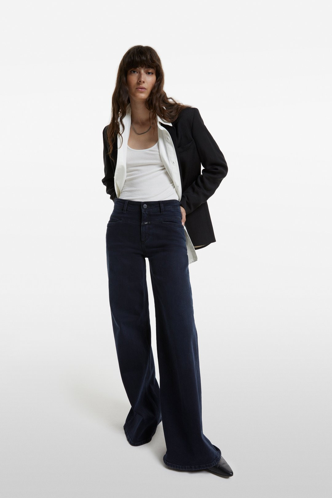 A BETTER BLUE Flared-X | Closed