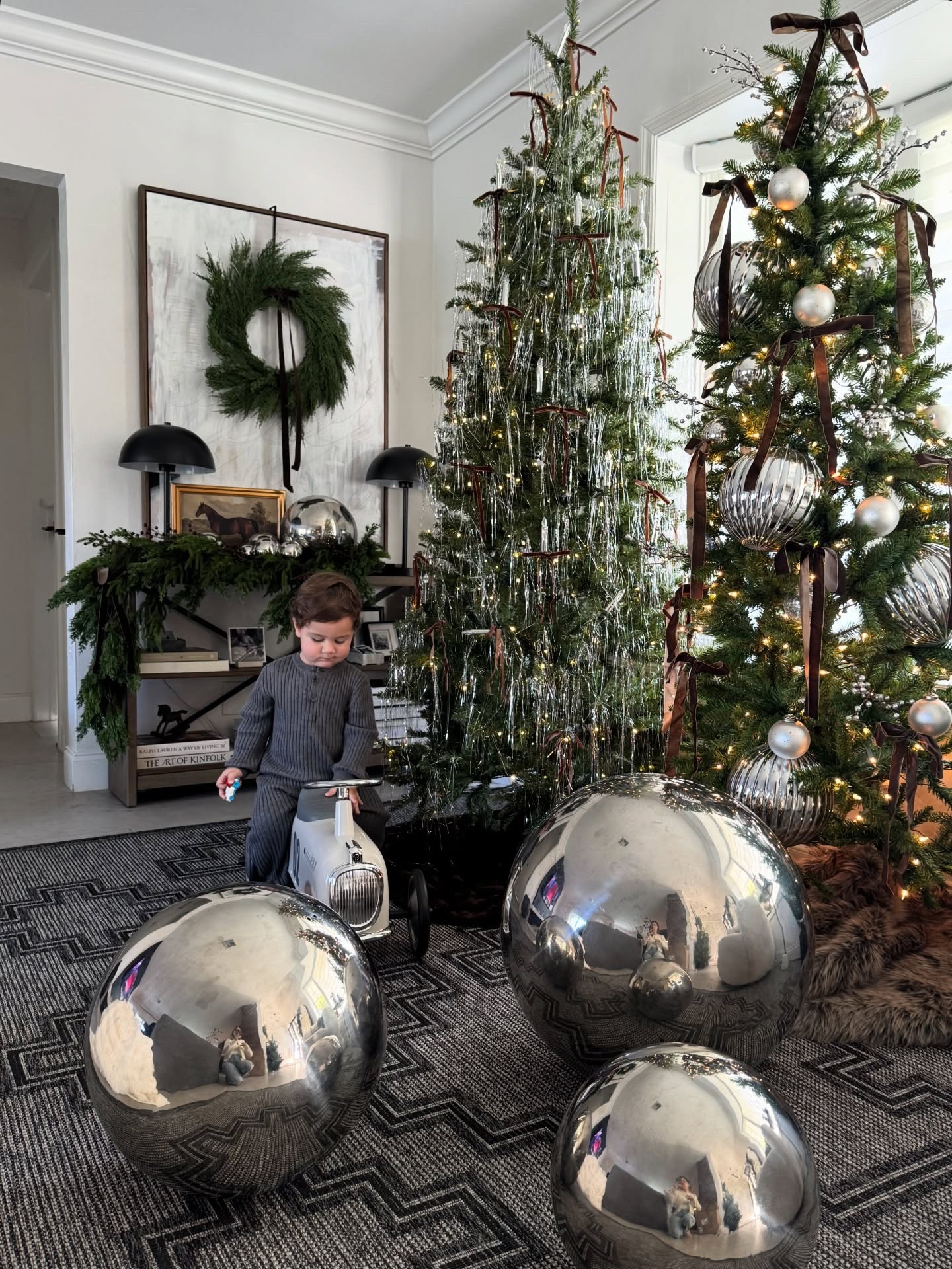 Little moments, cozy corners, everyday views ✨
You can shop my posts on LTK 🤎

#ltkholiday #ltkhome #shopltk 
#LifeLately
#HomeAesthetic
#christmasmagic 
#HomeViews
#CozyHomeVibes