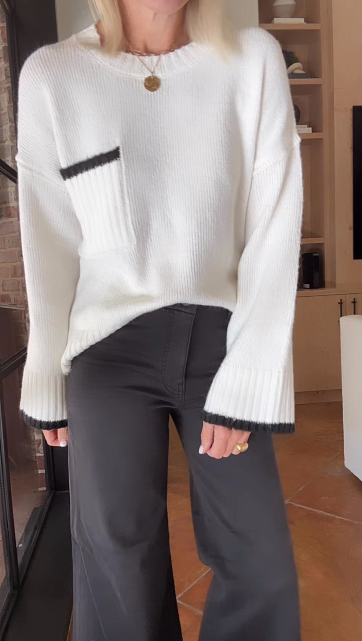 Evereve has some of the best, cozy sweaters!! We can always count on them for curated, great style!! 

And the Meg wide leg denim 👌🏼
GREAT price point and so comfy
I size down one size in these 
5’6” for reference 

#LTKSeasonal #LTKOver40 #LTKStyleTip