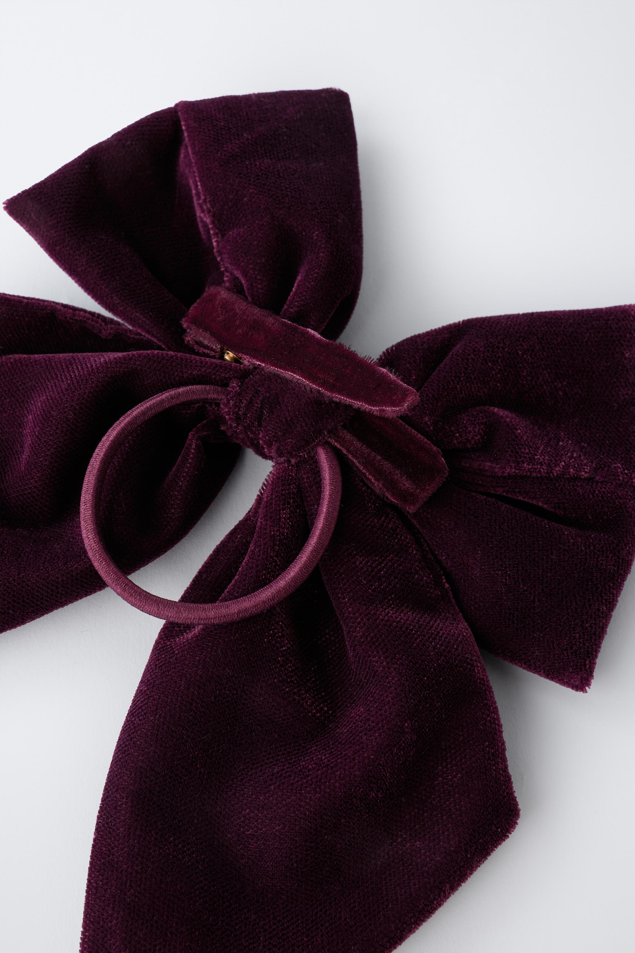 VELVET BOW WITH SEQUIN SCRUNCHIE HAIR CLIP | Zara UK