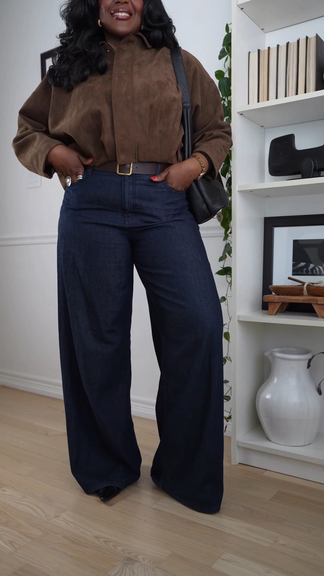 If you don't already have a pair of wide-leg jeans, this is your sign
I find myself
reaching for them on more than any other denim shape because they just work with everything fitted tops, knits, blazers, you name it. They also transition really well between seasons depending on how you layer them.
Once you find a pair that fits you right, they become one of those pieces that become a staple in your wardrobe #widelegjeans #plussizefashion #ootdfashion #creatorsearchinsights
Outfit is linked in my bio
wide leg jeans outfit ideas how to style wide leg jeans wide leg jeans for women spring outfit formula easy spring outfits white jeans outfit ideas casual spring outfits women everyday spring style how to style a trench coat simple outfit ideas for spring plus size wide leg jeans outfit