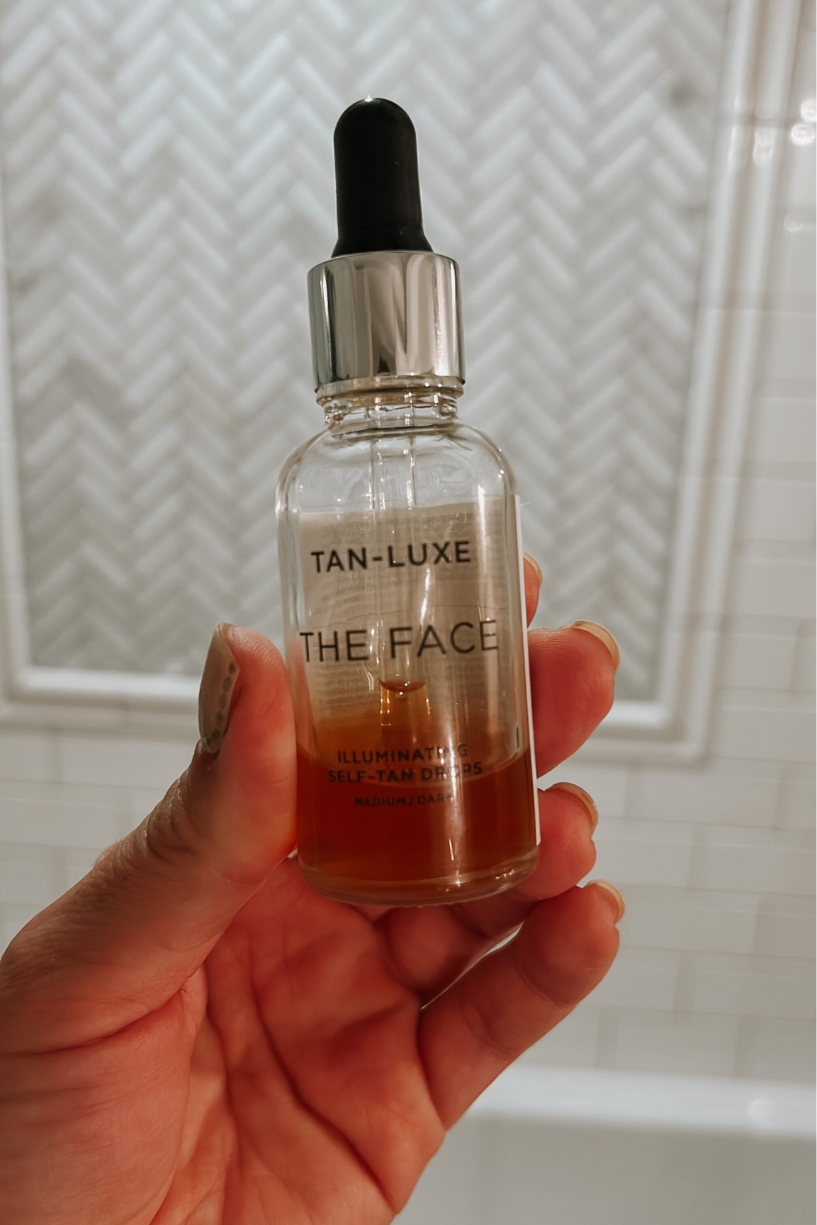 My favorite self tanning drops for the face. I used the medium/dark shade

Self tanner, Sephora Sale, Tan Luxe

#LTKsalealert #LTKbeauty