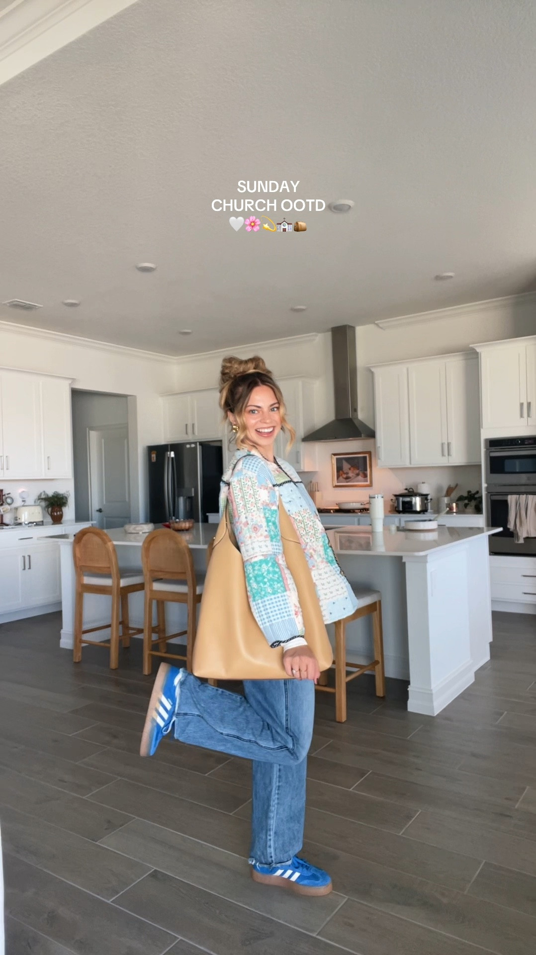 SUNDAY OOTD 💫 jacket is cocomccall!

#LTKWatchNow #LTKSeasonal #LTKGiftGuide