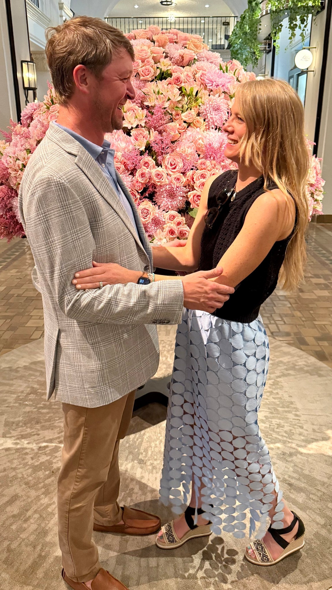 Dressy beach

Size reference 5’ 9” 140lbs

Sleeveless sweater - x small

Dot lace skirt - medium

Espadrilles - old Tommy Hilfiger 




🔍beach dinner outfits. Amazon skirts. Amazon resort wear. Amazon beach. Couples beach outfits. Couples outfits. Dressy resort outfit. 

#LTKFindsUnder50 #LTKSummerEdit #LTKSaleAlert