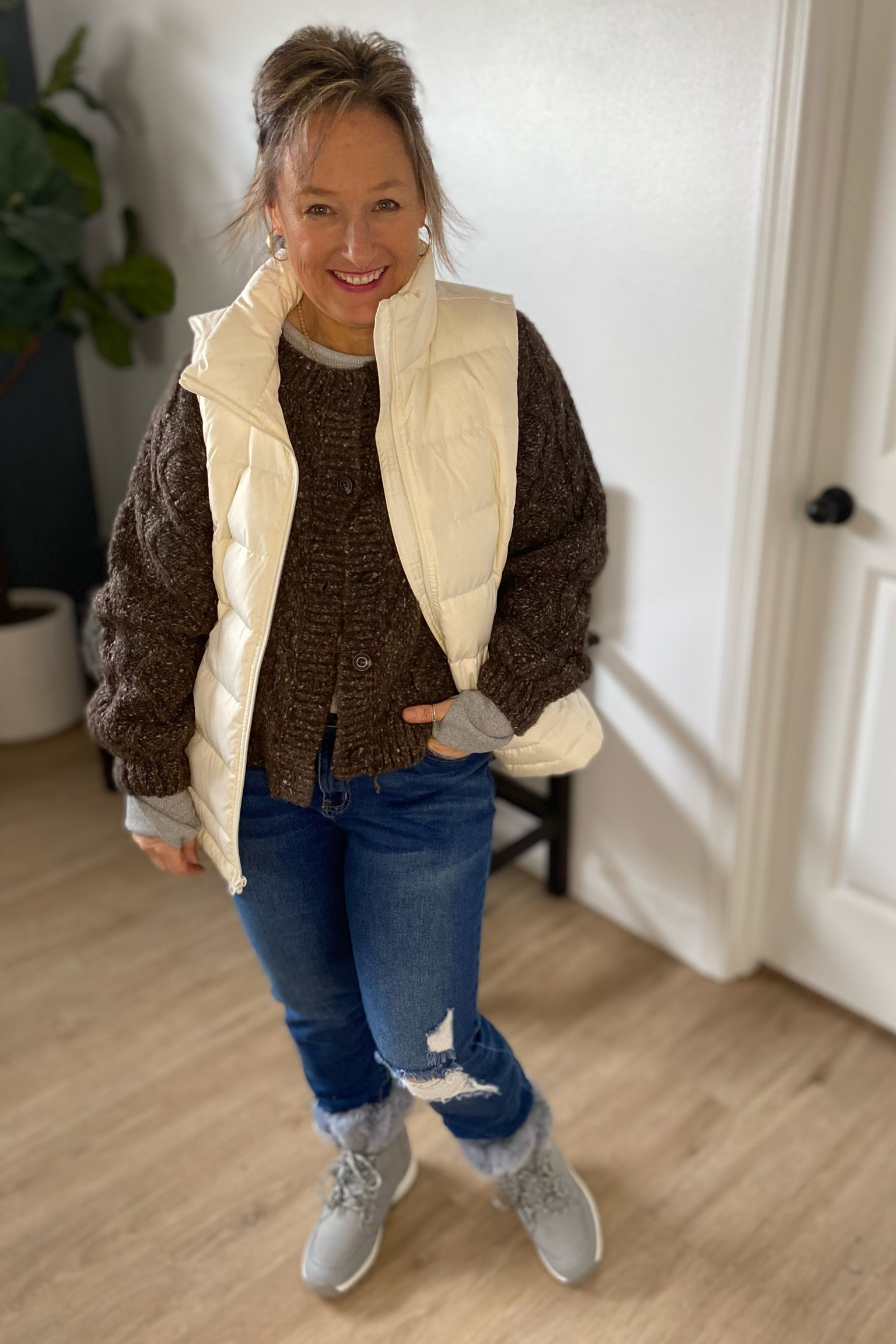 Layers for snow or rain


#LTKMidsize #LTKOver40 #LTKStyleTip