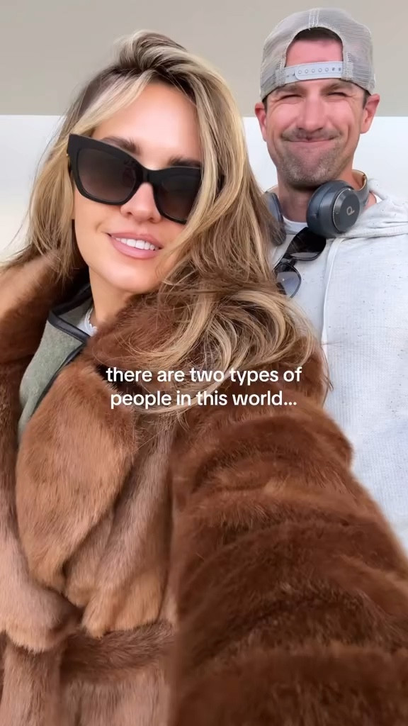 Airport outfits!

airport outfit, marriage goals, faux fur coat, styling tip, winter fashion, revolve

#LTKSeasonal #LTKStyleTip