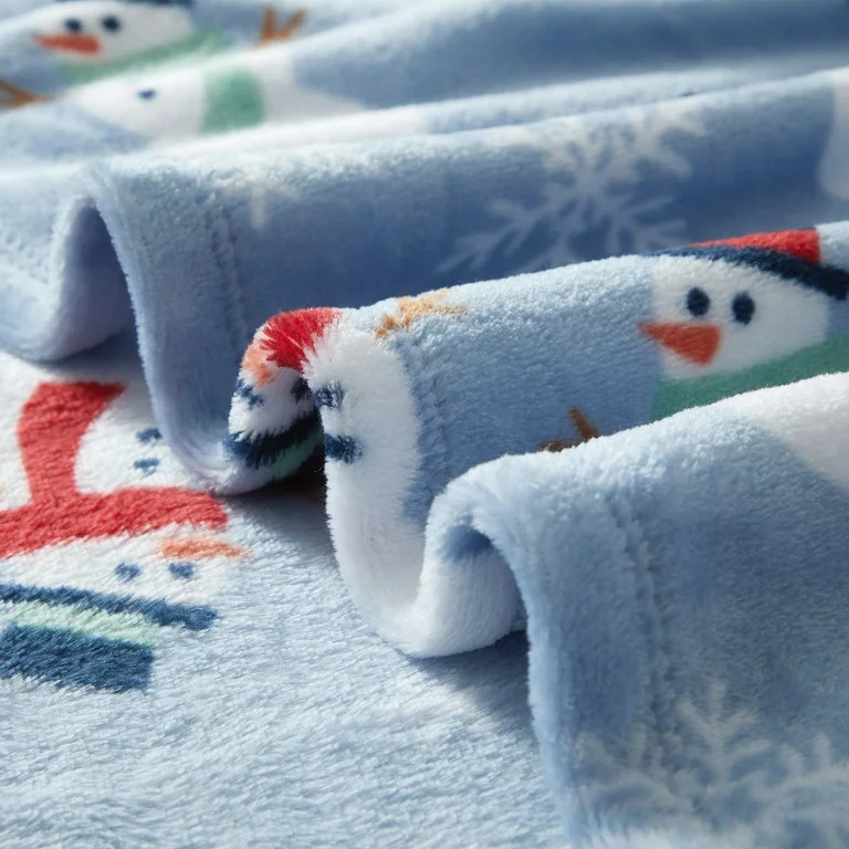 Holiday Time Cozy Christmas Plush Snowman Throw Blanket, Standard Size , All Ages - Walmart.com | Walmart (US)
