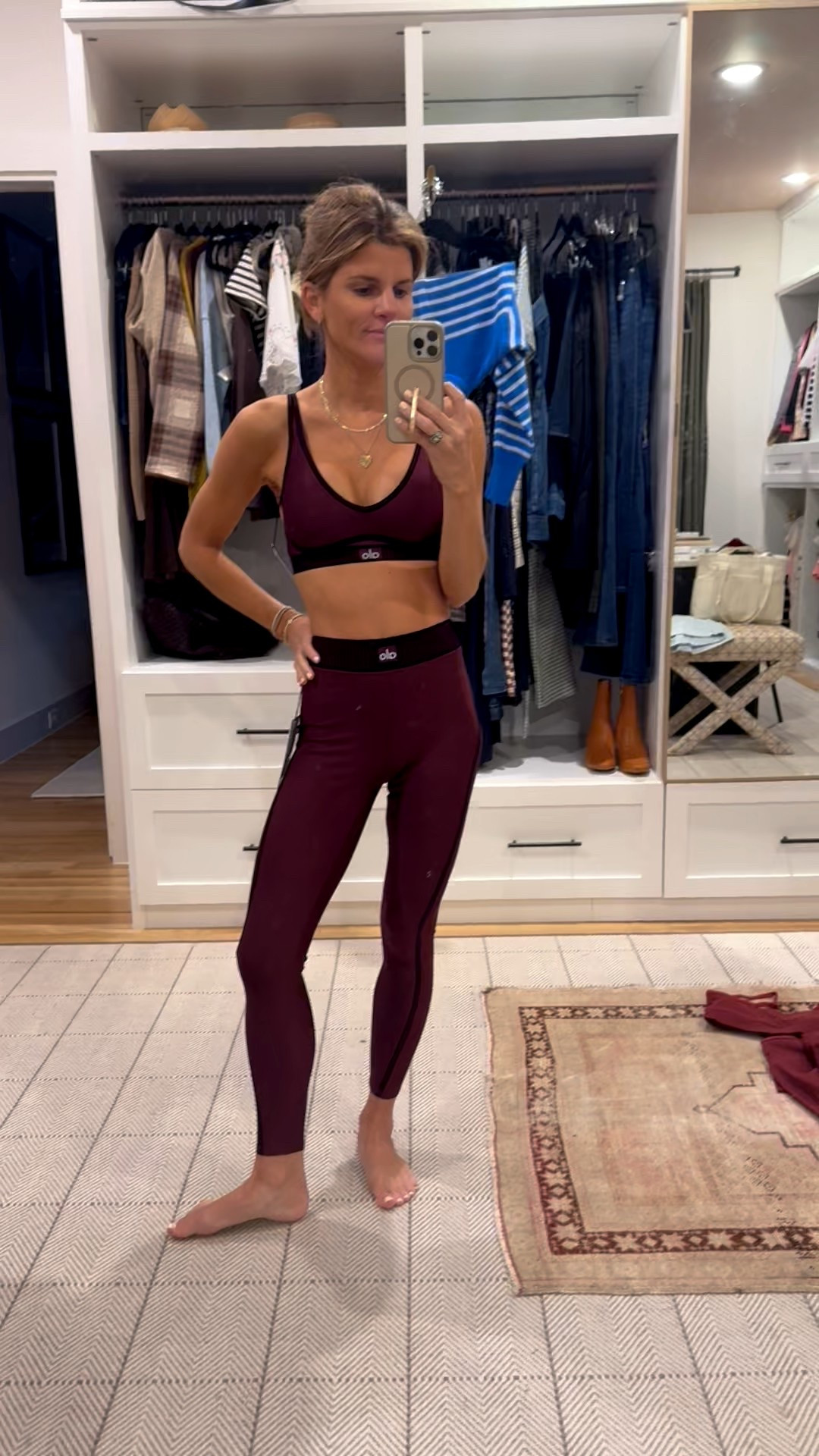 Alo Burgundy Set - wearing XS in top and XXS in leggings 