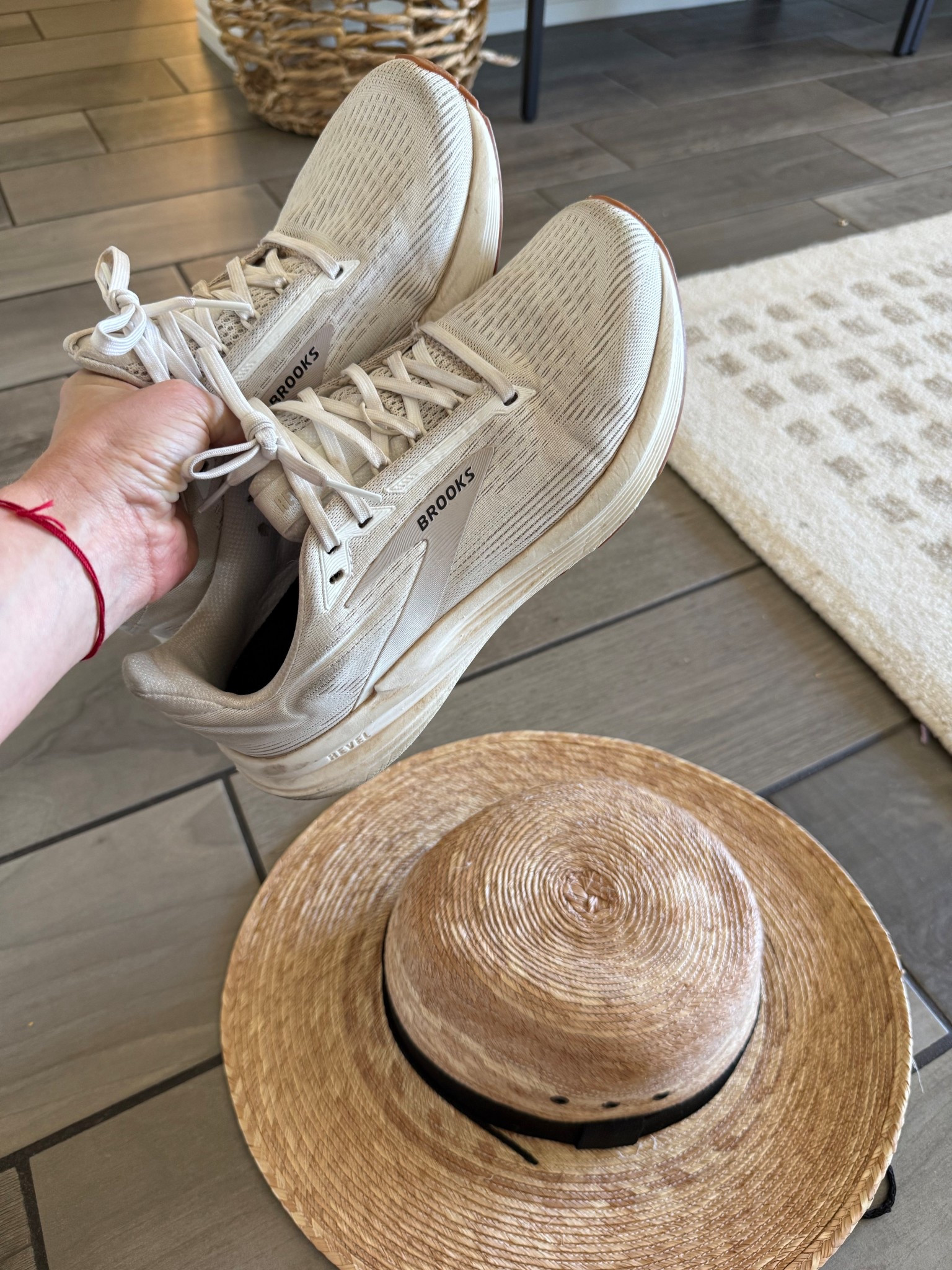 WIDE tennis shoes for my gals!