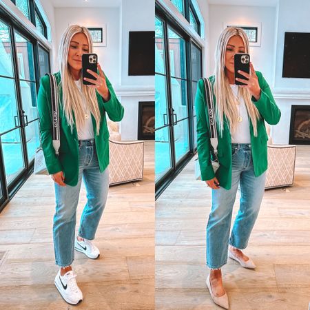 Dressed up or dressed down this green blazer is perfect for Spring and on major sale! I’m in a 8 in blazer for a oversized fit and jeans run tts ❤️