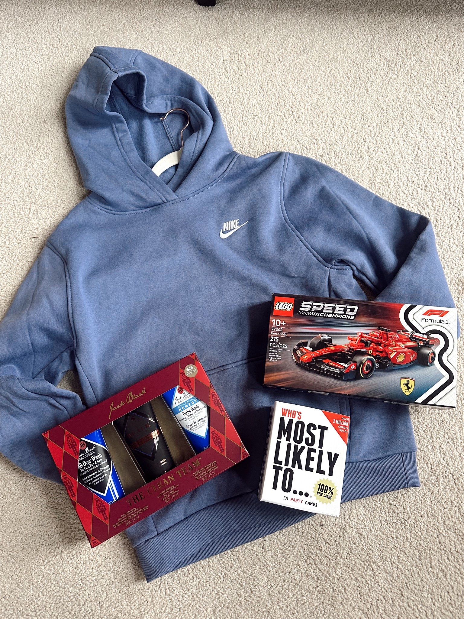 Amazon gift ideas! Teen gift ideas, Gifts for boys, gifts for teen boys. 

Nike boy’s sweatshirts on deal! 

@amazon
#ad #founditinamazon #winterfavorites2025

#LTKHoliday #LTKKids #LTKGiftGuide