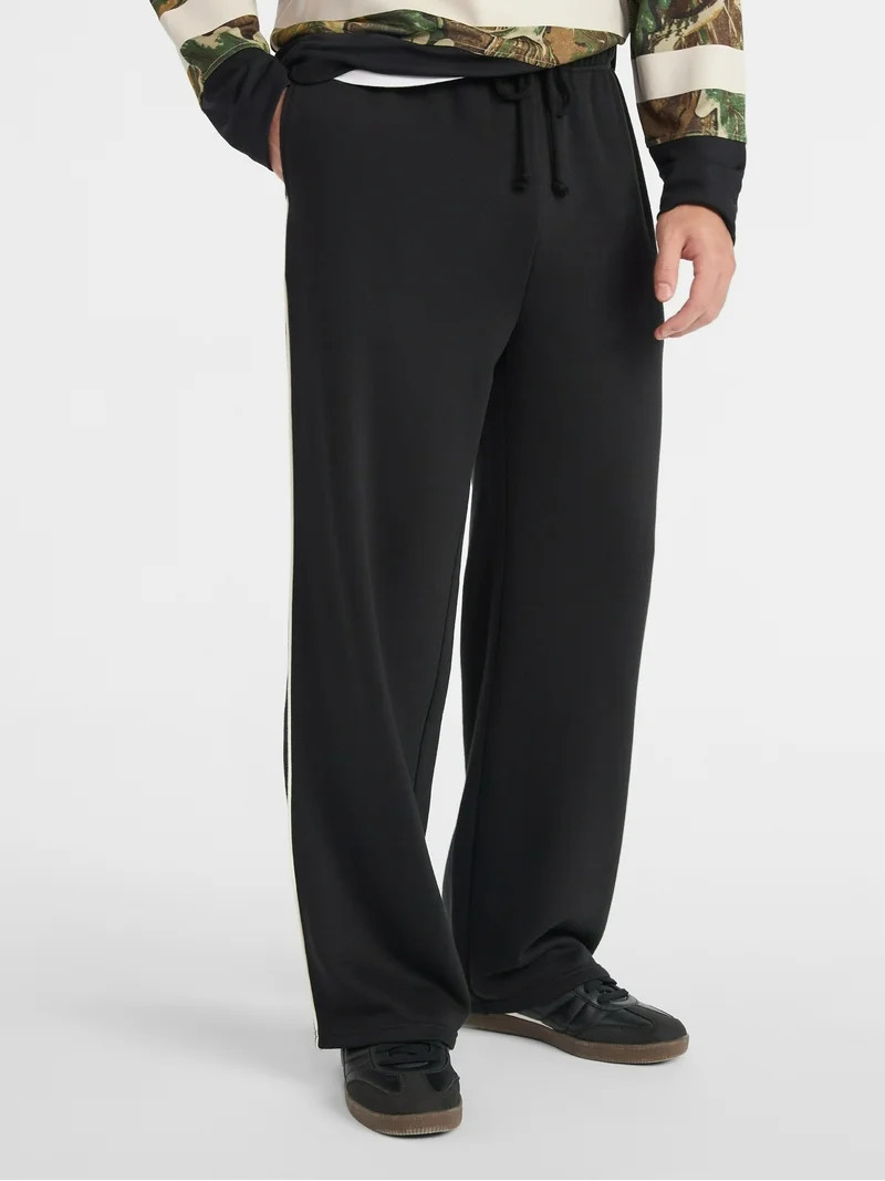No Boundaries Piped Fleece Jogger Pants, Men's & Big Men's | Walmart (US)