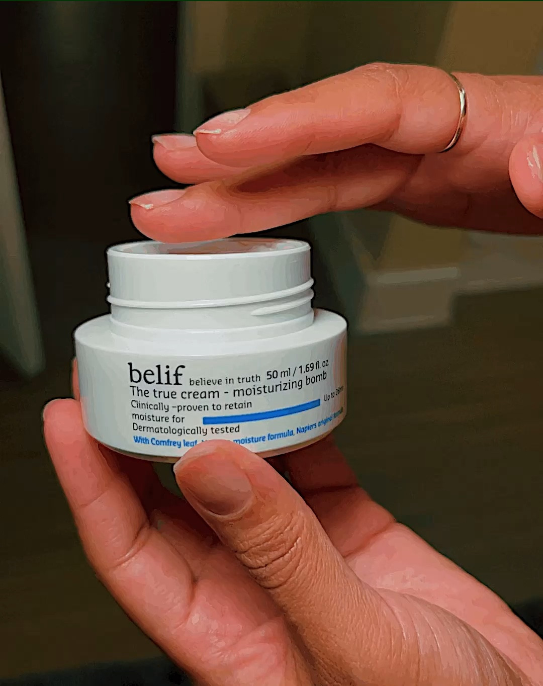 My skin is loving this moisturizer 💧