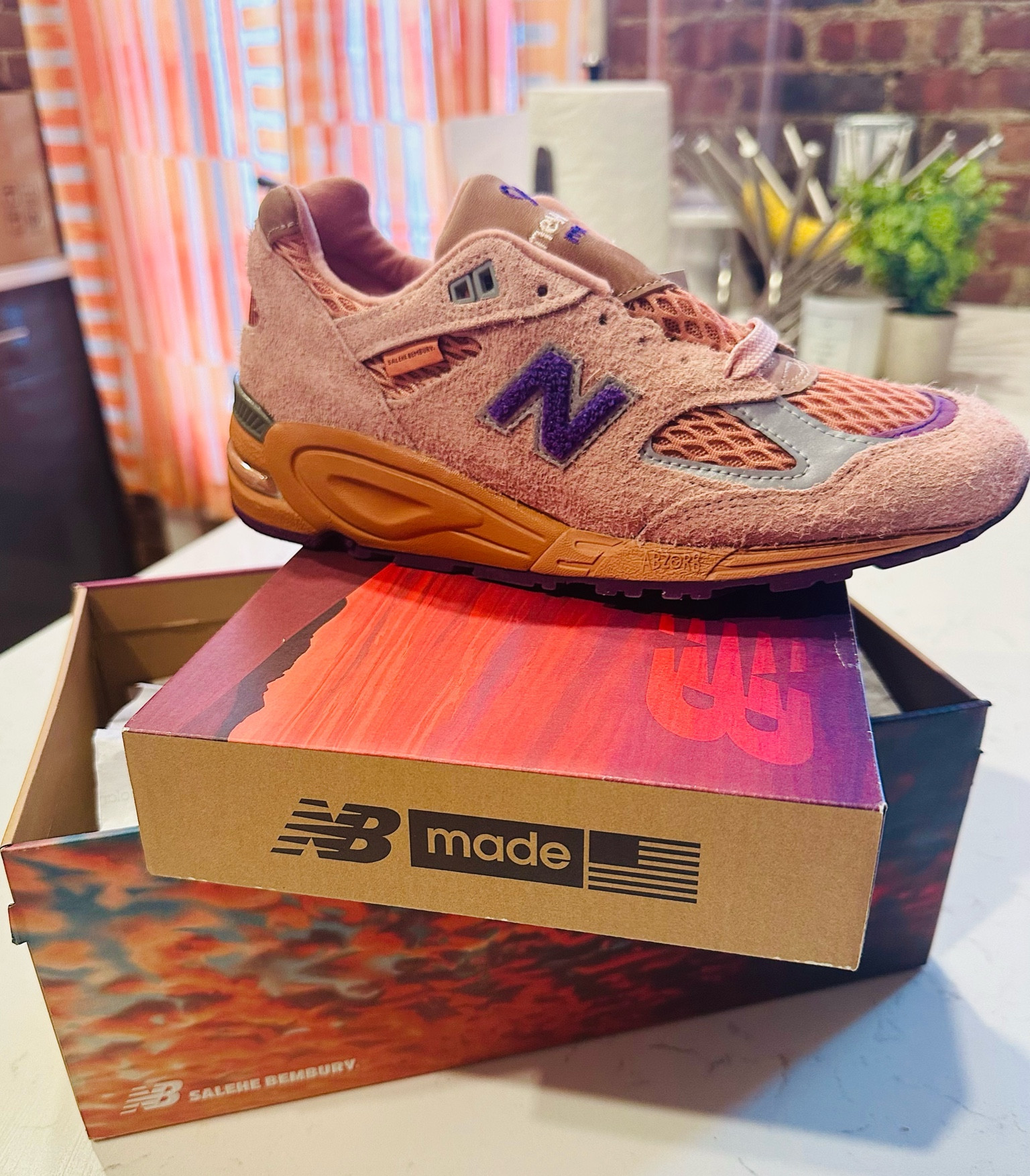 Another Forever A Sneaker Collection Addition. 
The Salehe Bembury New Balance 990v2 is a Summer/Spring must have and easily one of the best sneaker drops of the last two years. 
Definitely a must have. 

#LTKSeasonal #LTKFind #LTKstyletip