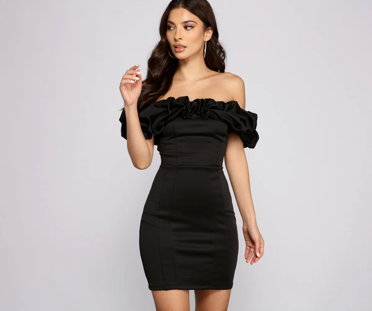 Kiari Formal Off the Shoulder Ruffled Dress | Windsor Stores