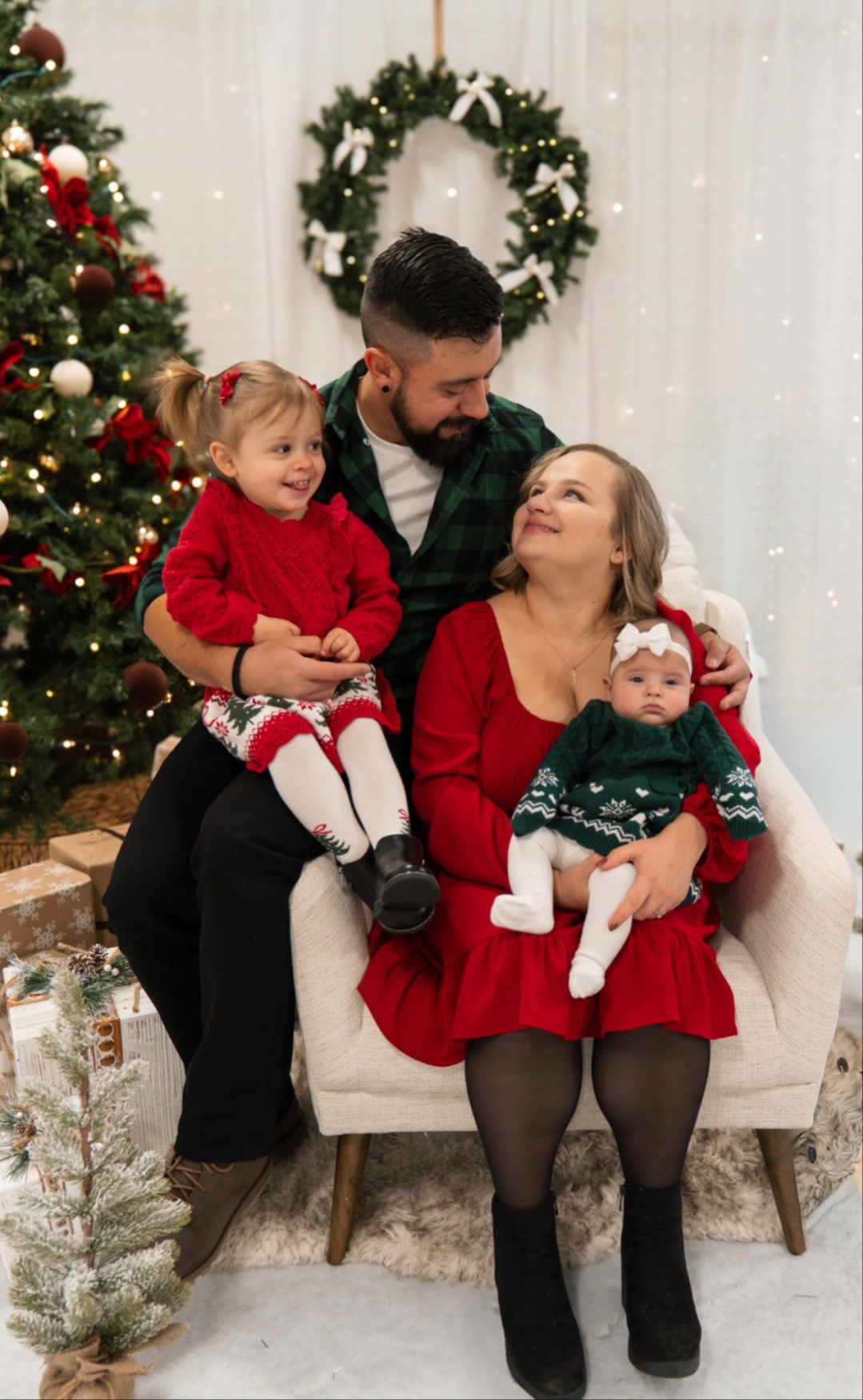Family Christmas Photo Outfits

#LTKootd #LTKKids #LTKBaby