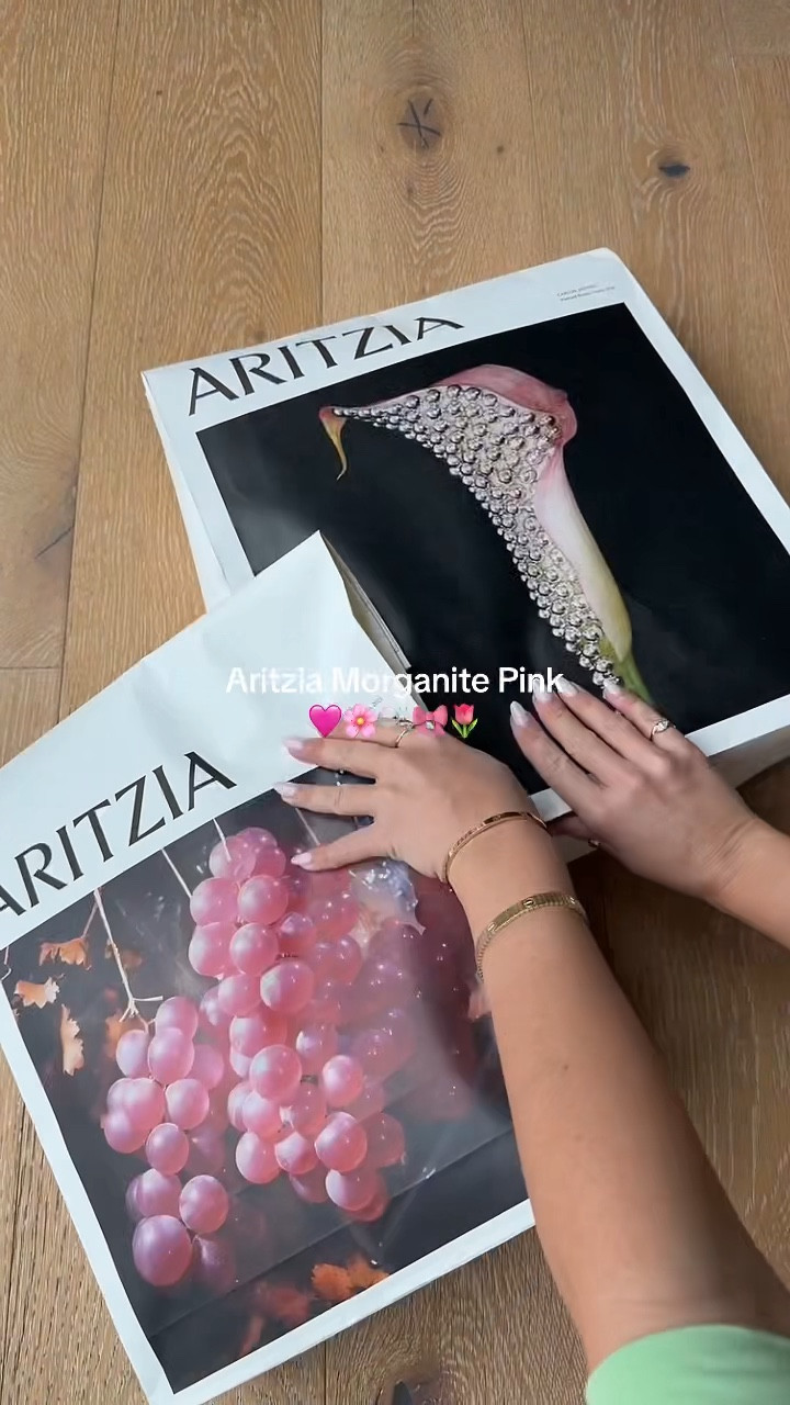 Aritzia Morganite Pink 🌸 I will have my order 🔗 on my LTK!

#LTKootd #LTKgrwm #LTKU