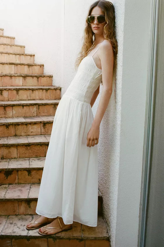 MIDI-KLEID MIT GESTICKTEN BLUMEN | Zara DE