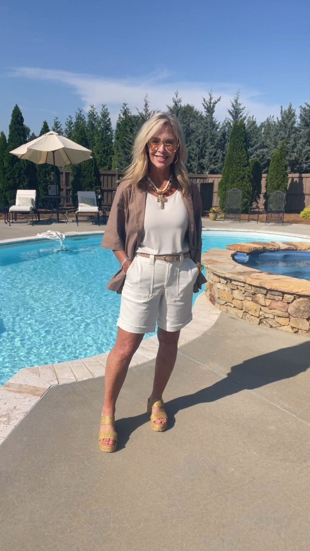 Linen blend elbow length unlined blazer is perfection!!!

#LTKdayinmylife #LTKootd