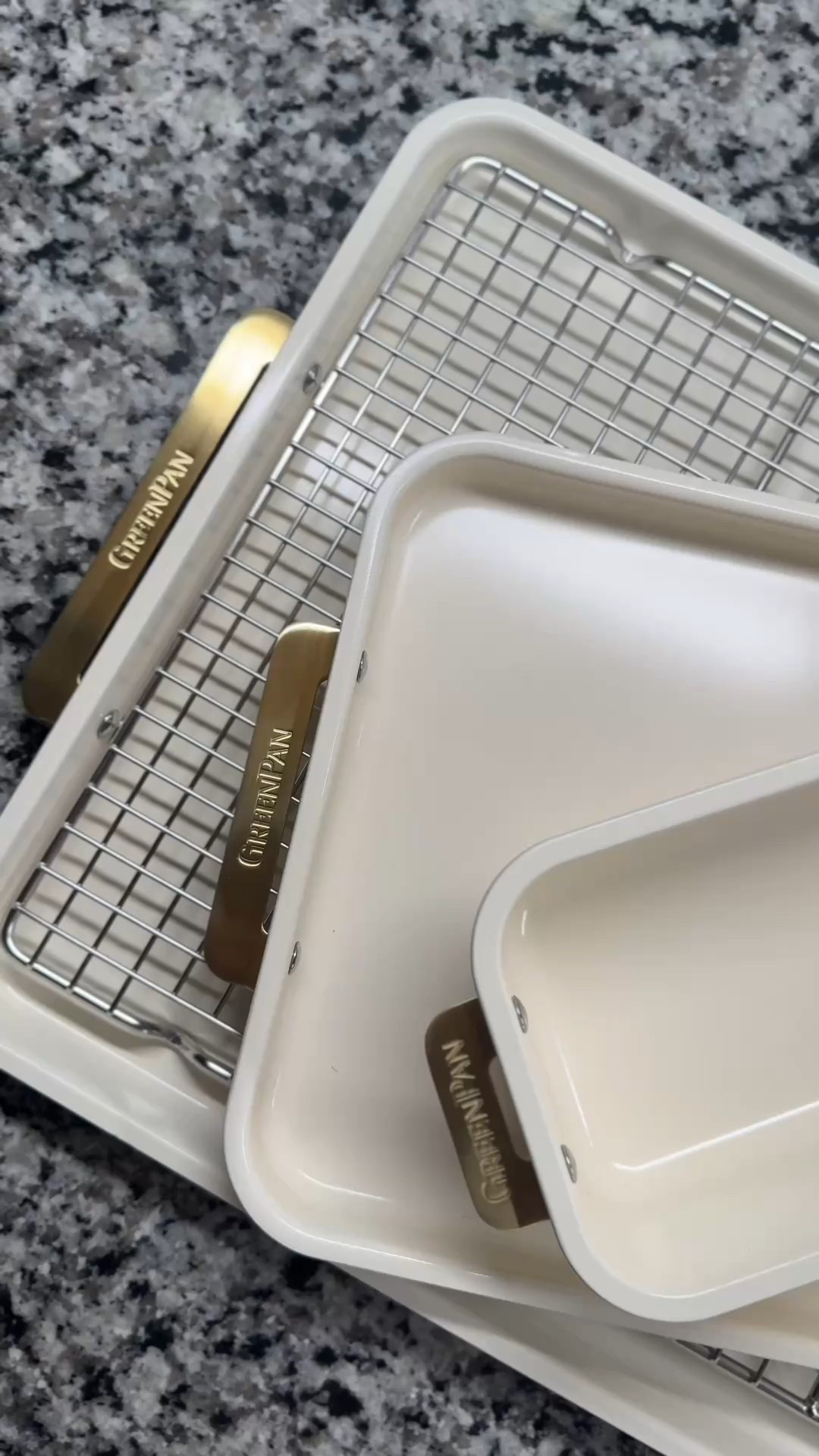 So beautiful ✨💚 

#LTKGiftGuide #LTKHome #LTKSaleAlert