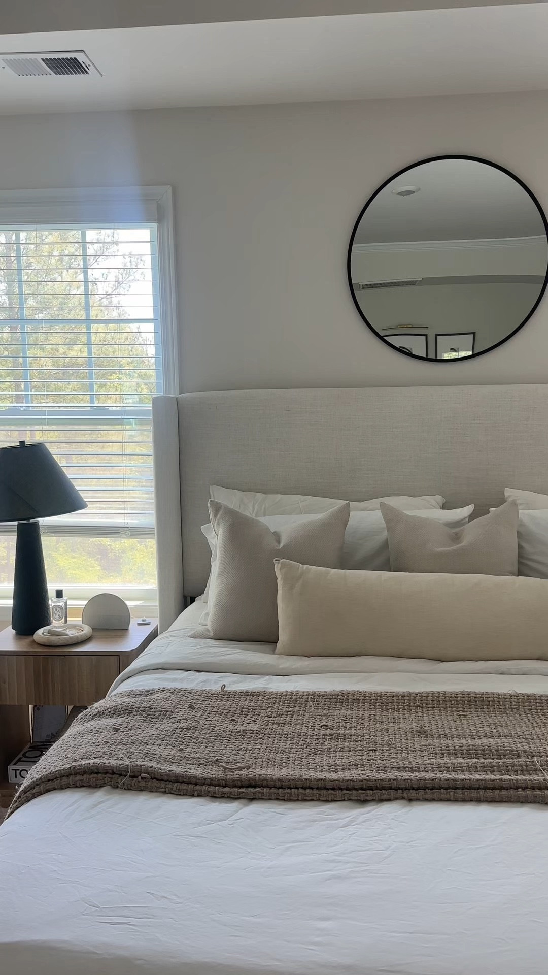 Joss and Main Hanson Bed #Ad
#Wayfair @Wayfair 
#WayfairPartner #WayDay

#LTKHome #LTKdayinmylife #LTKSaleAlert