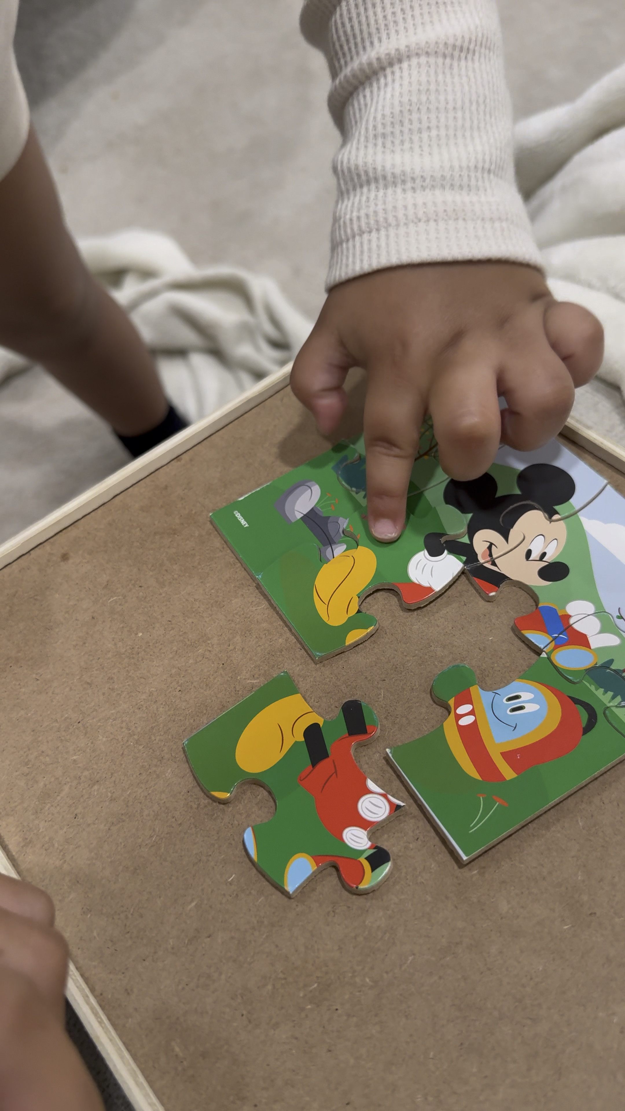 Ayven loves his Mickey Mouse puzzles! This one brings 5 different sets! 

#toddleractivities #toddlerentertained #toddlertoys

#LTKKids #LTKSaleAlert #LTKU