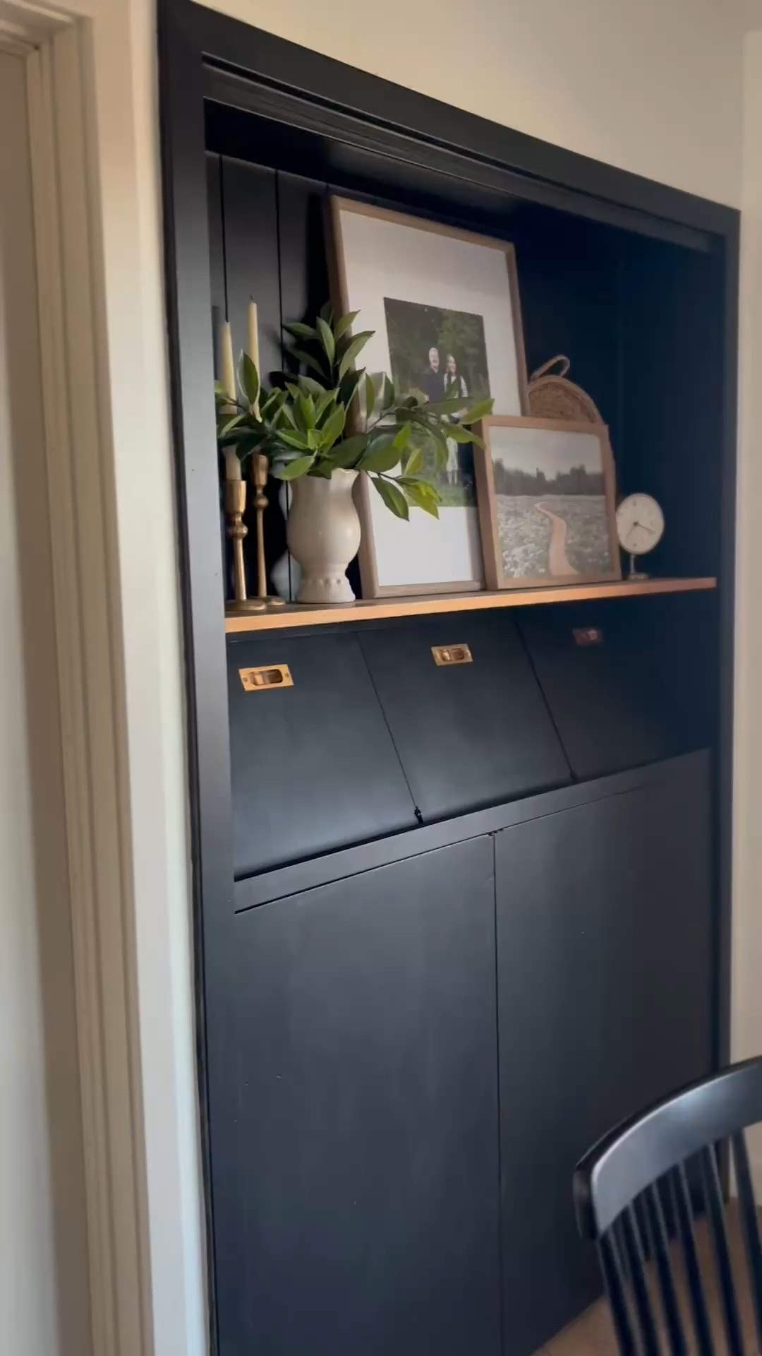 ve said it before, and I’ll say it again… Beyond Paint is the best, hands down 🙌 the smooth finish is flawless, and it’s durability unmatched. This is the color: Licorice 🖤 isn’t she pretty?? It is the perfect matte black! 