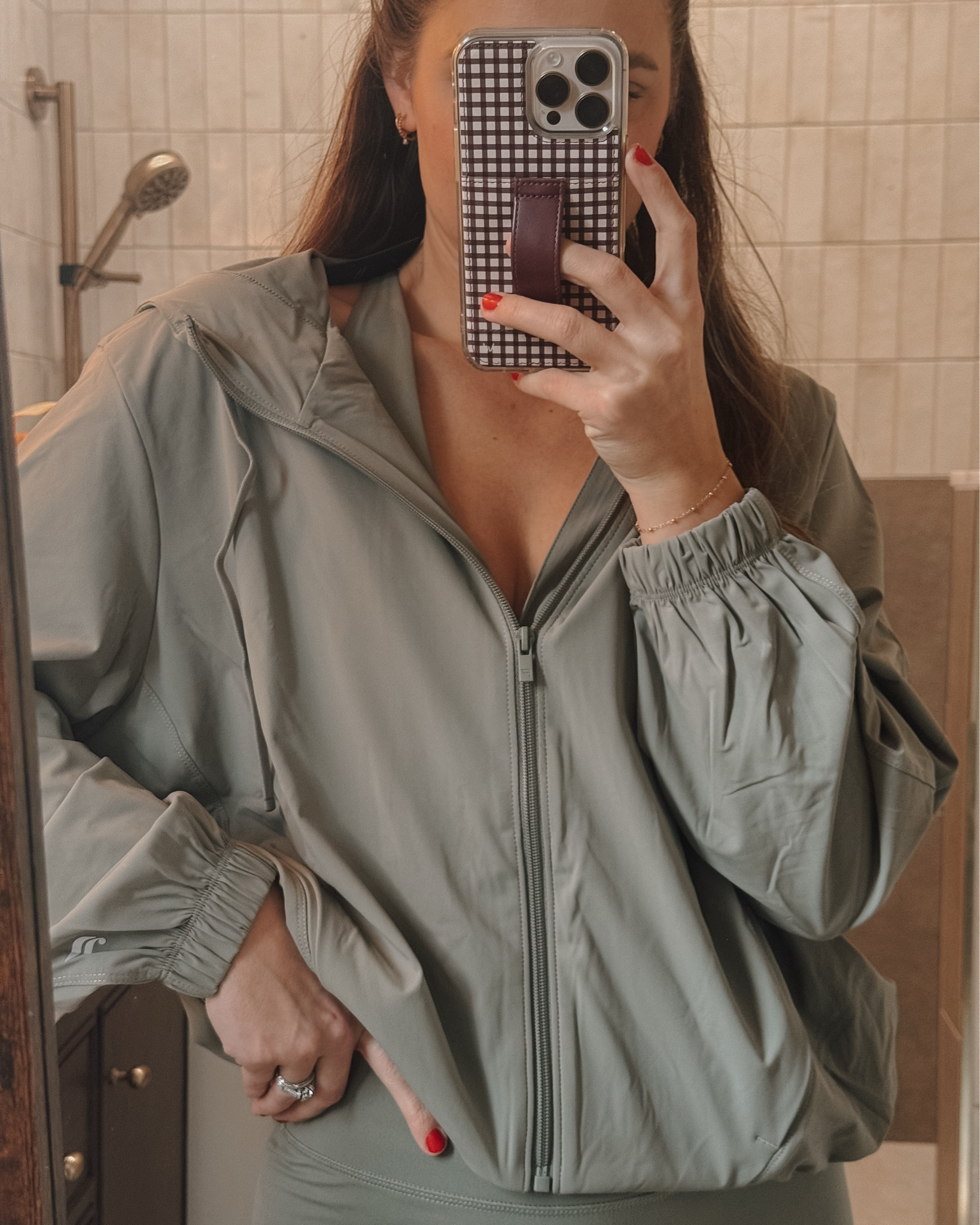 Ok love every little detail and thought that went into this set! The jacket lays perfect and the leggings are comfy but still hold you in! No front seam!! Size medium in everything! 

#LTKTall #LTKootd #LTKActive