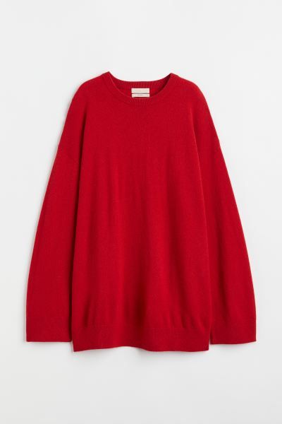 Oversized cashmere jumper | H&M (UK, MY, IN, SG, PH, TW, HK)