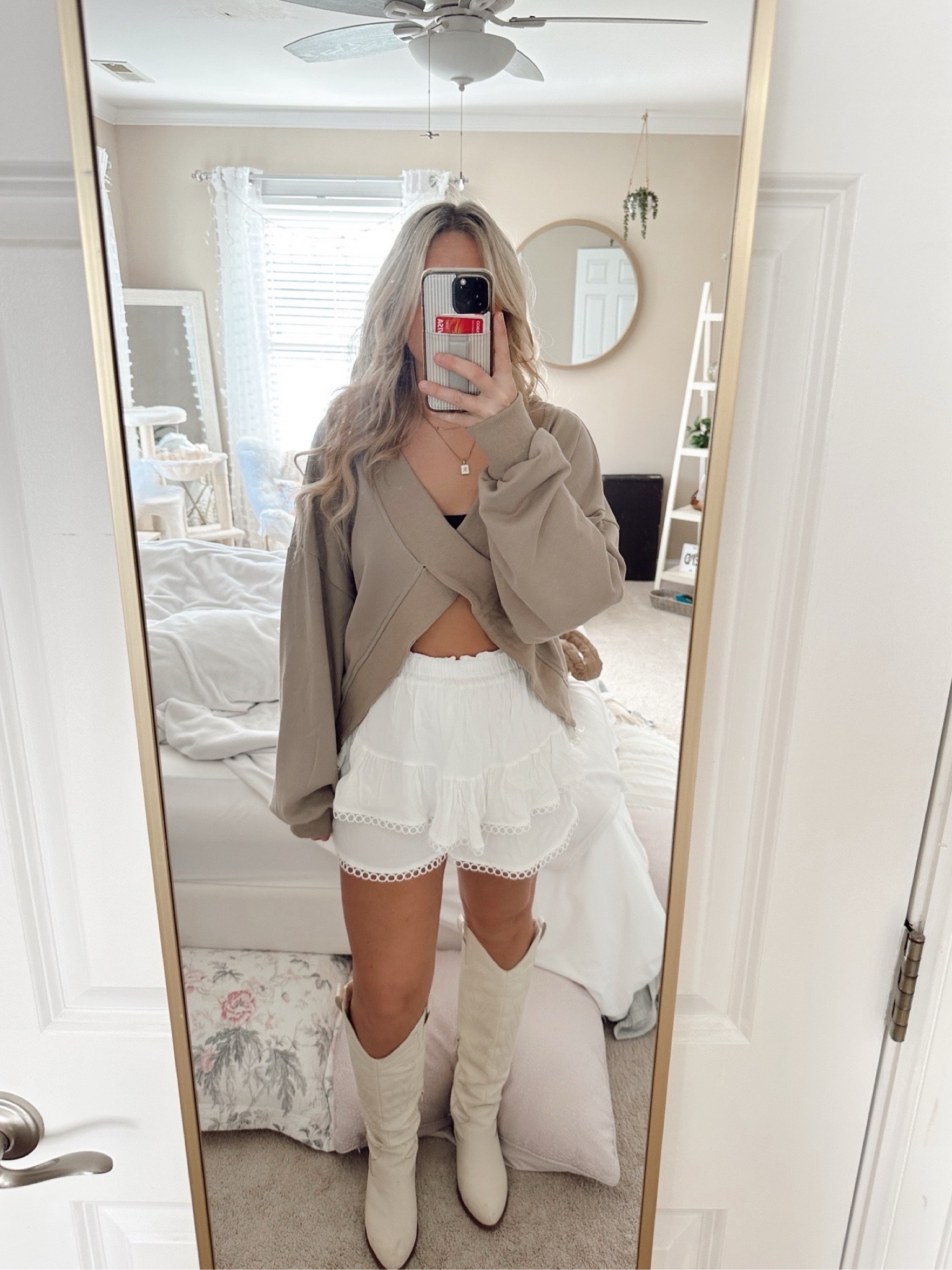 Boots with any outfit >>>

#LTKFindsUnder50 #LTKSeasonal #LTKHoliday