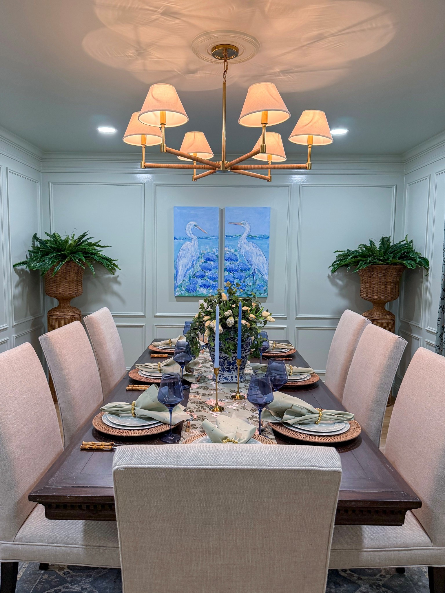 Dinning Room Sources

PAINT COLOR: Thornton Sage

#LTKHome