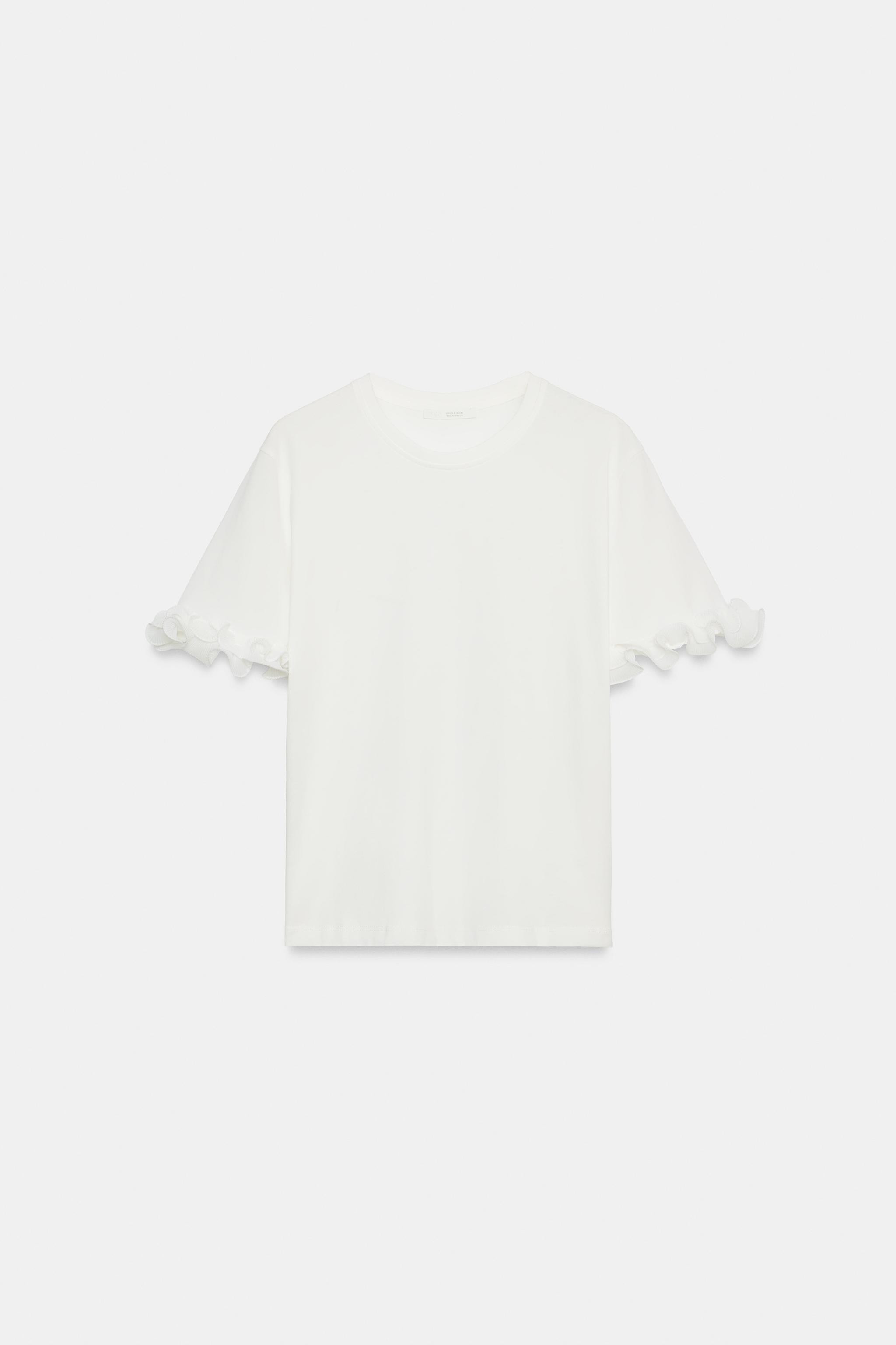 T-SHIRT MIT VOLANTS AUS BAUMWOLLE | Zara DE